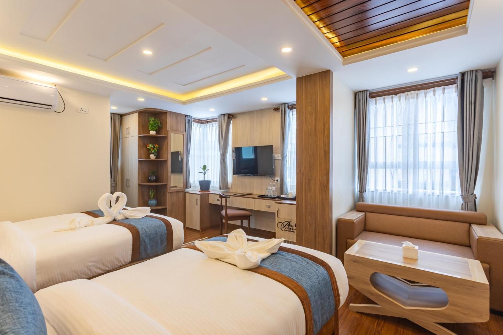 Deluxe Family Room