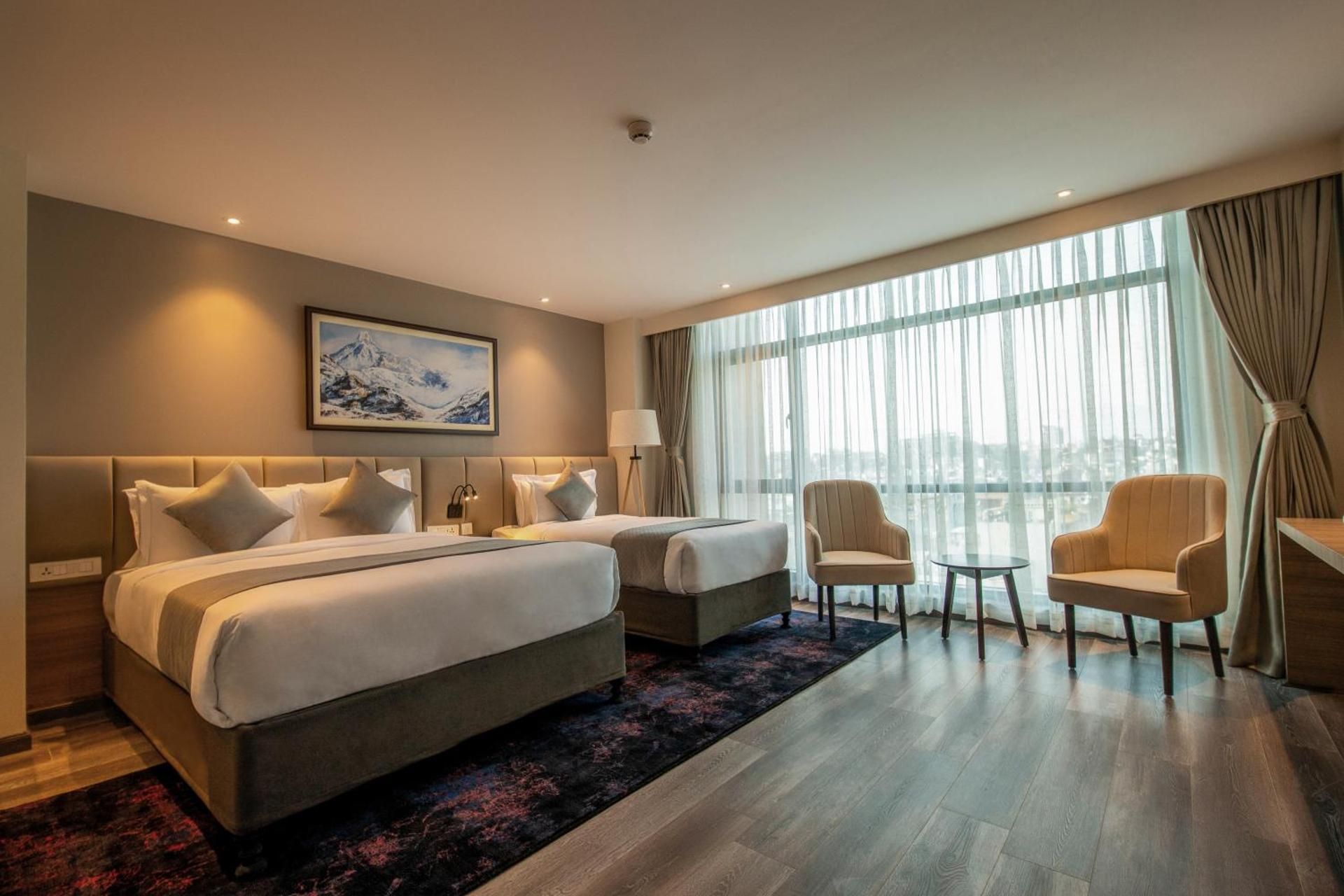Deluxe Family Room