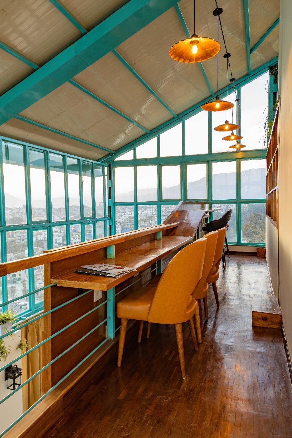 Mhendo Hotel & Studio Suites 