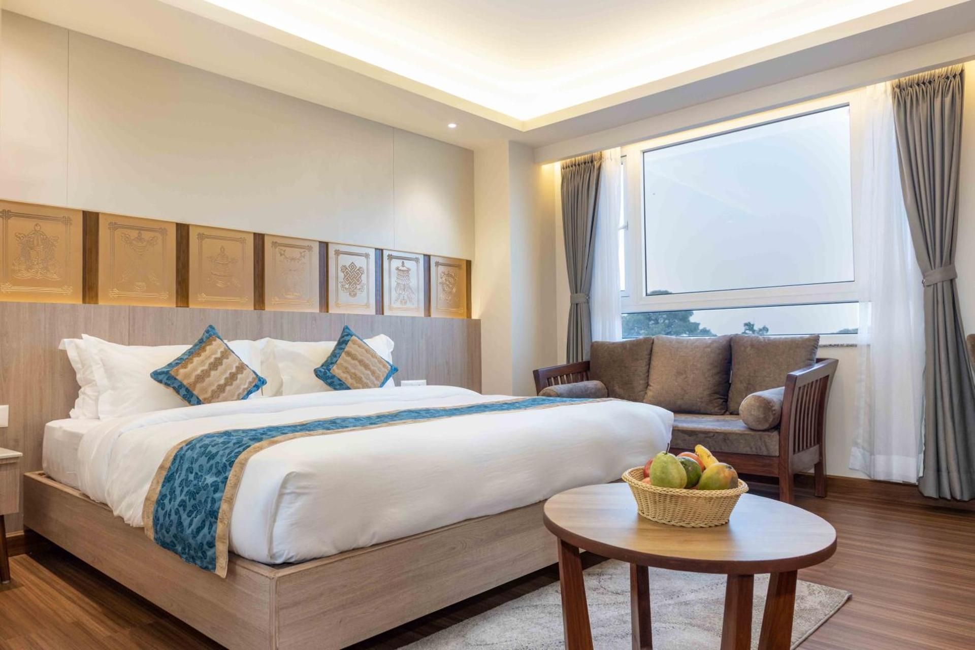 Deluxe Double Room with Free International Airport Pickup,30% Off Sauna, Steam & Jacuzzi