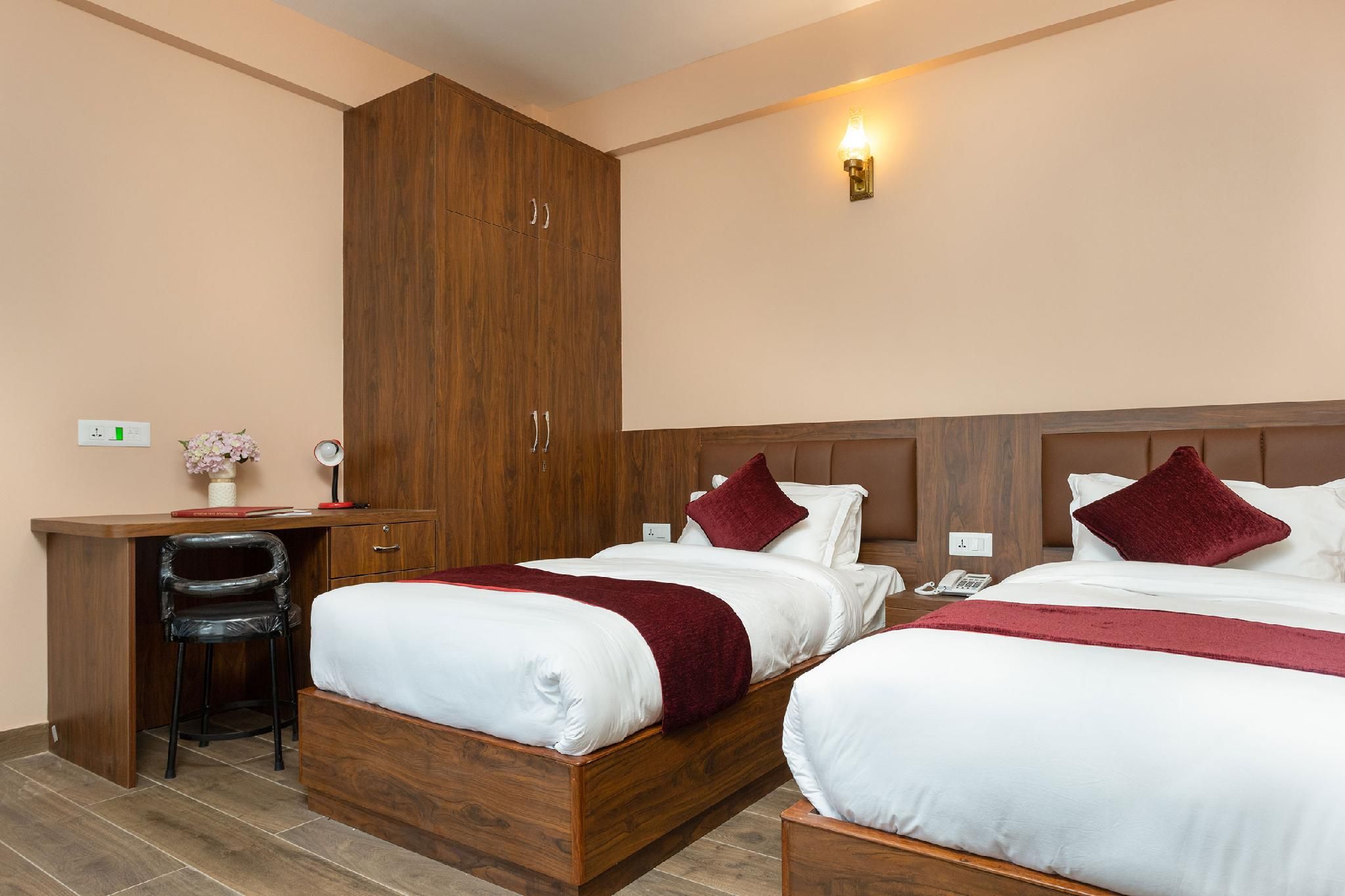 Mandevilla Home Deluxe Twin