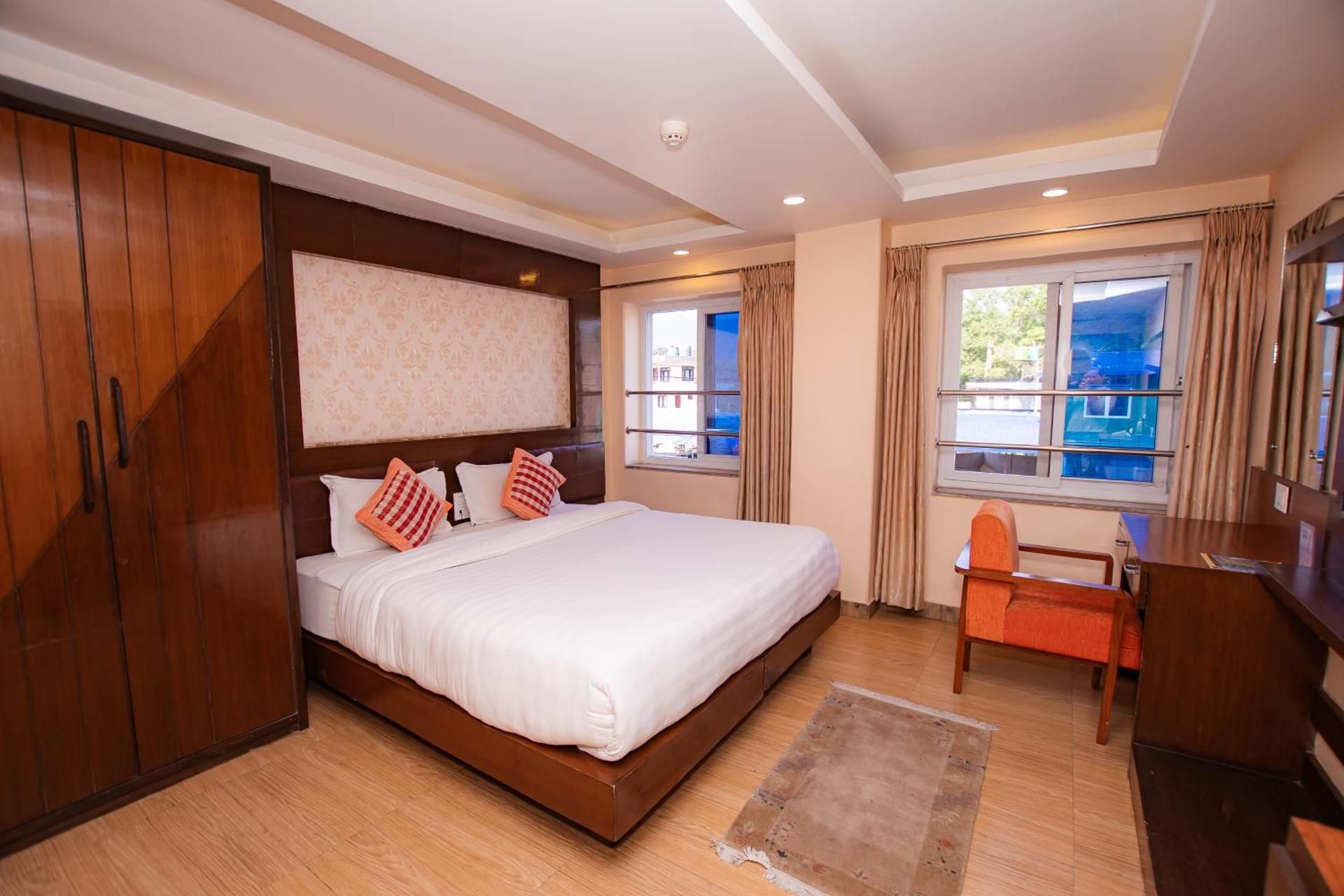 Deluxe King Room