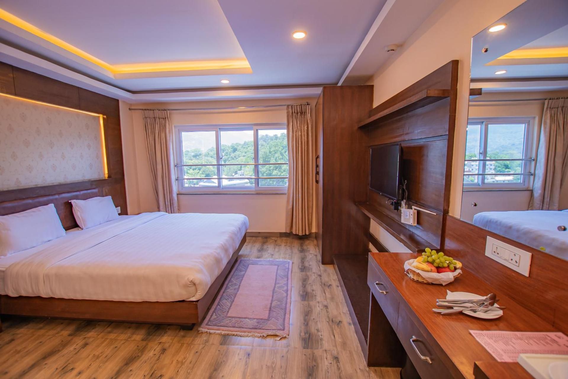 Superior King Room