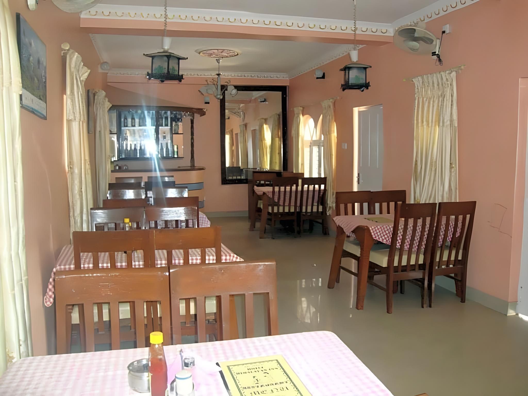 09aa639f93a4a7b56dab1d20c8cbdb9b