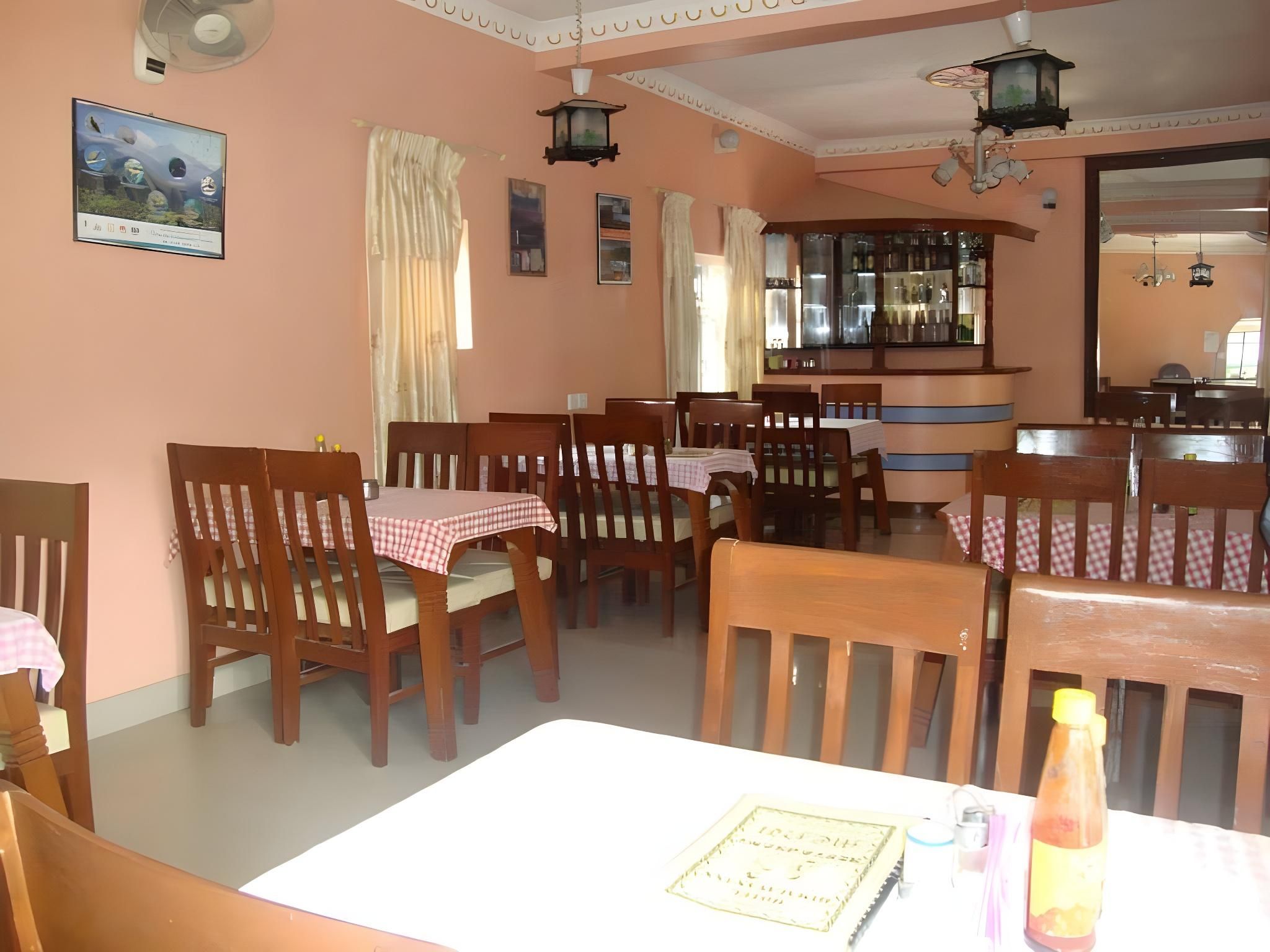 0bc8a1cf8fd1df3005fb8ab5aaa7400f