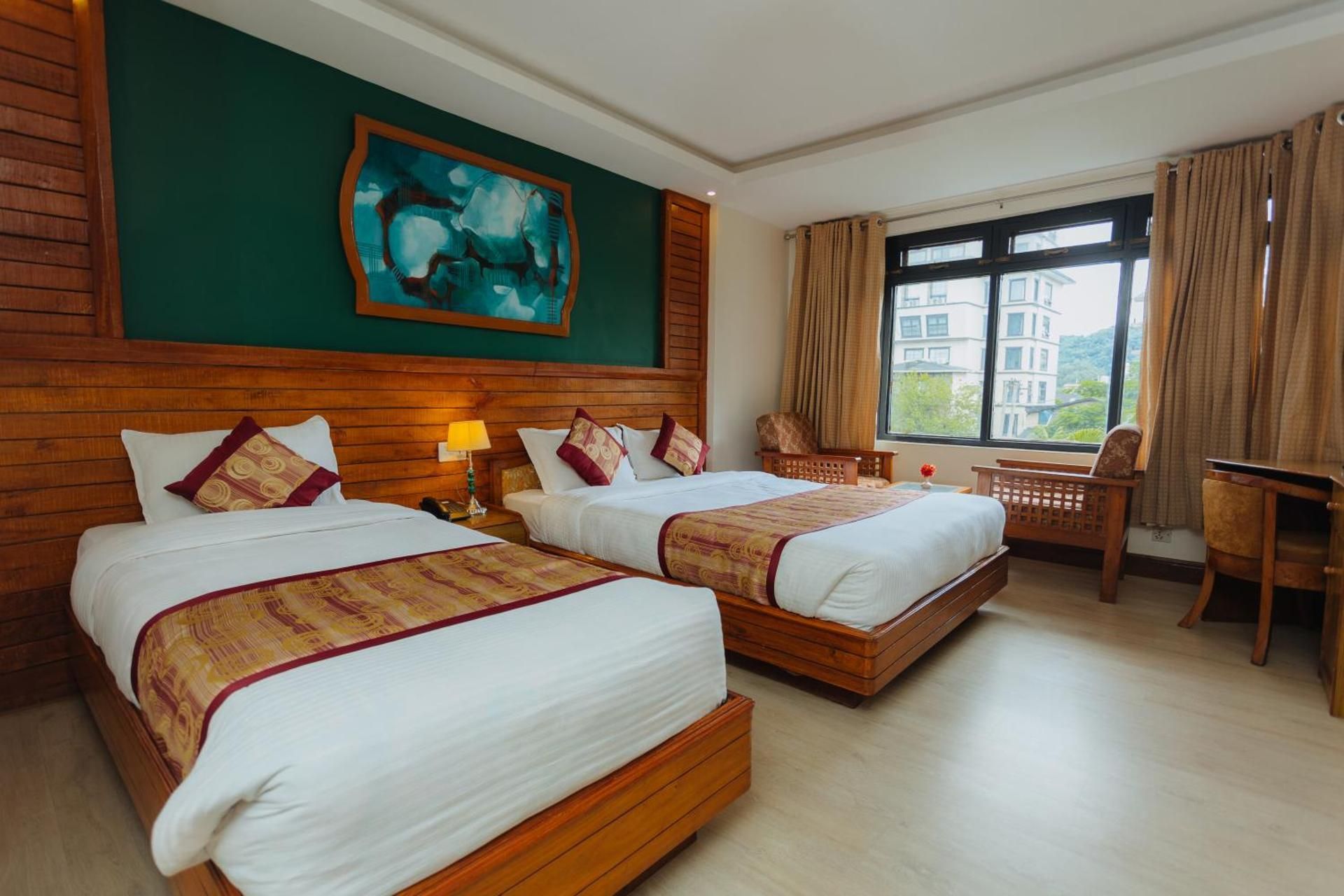 Superior Family Room