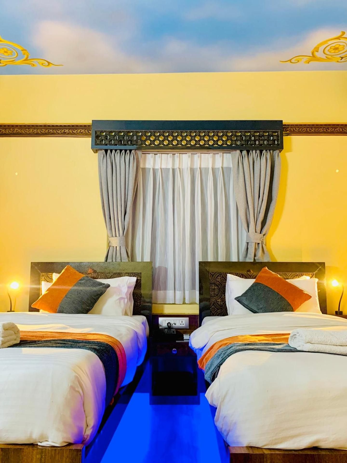 Hotel ABC, Boutique Hotel Twin Bed Room