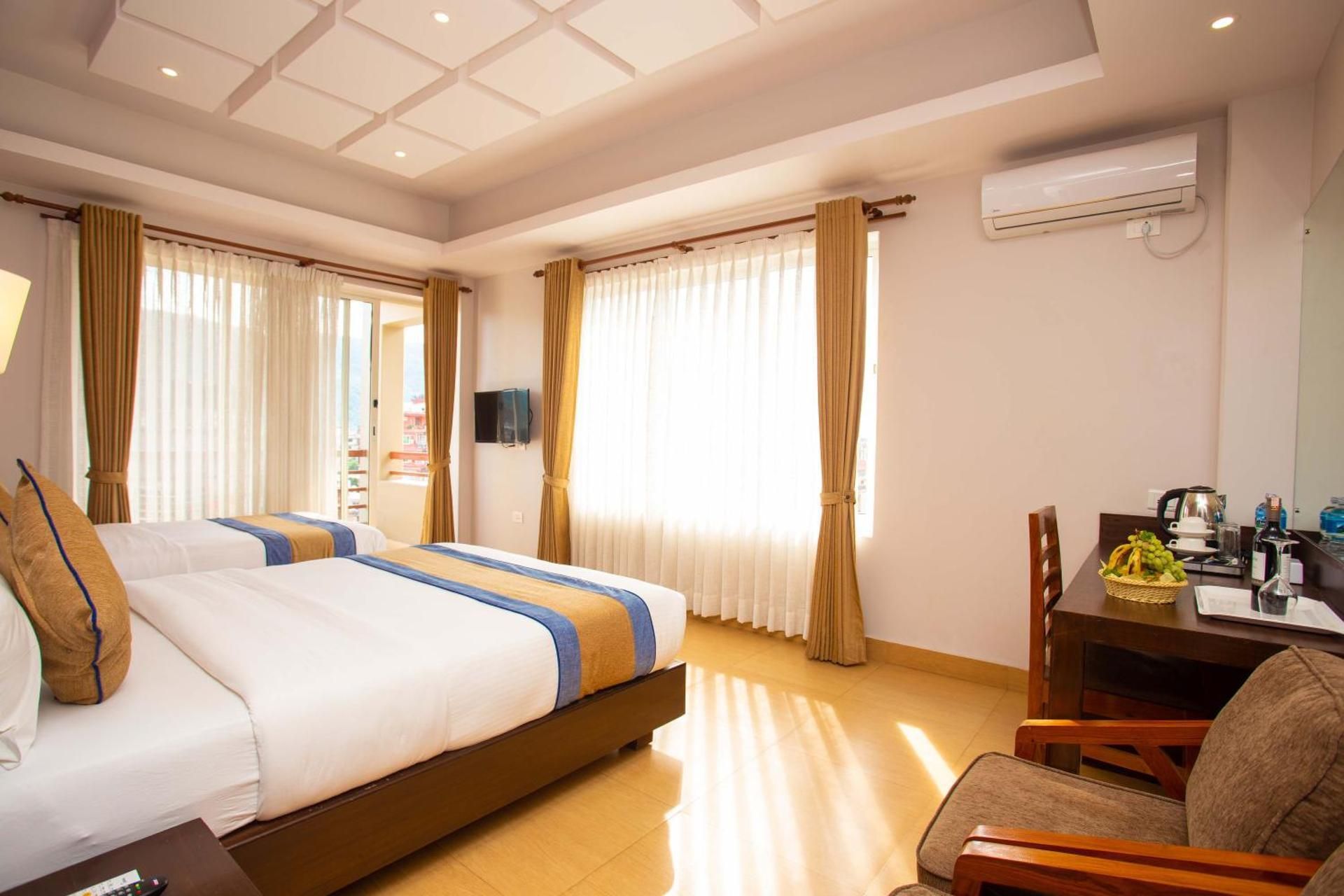 Deluxe Triple Room