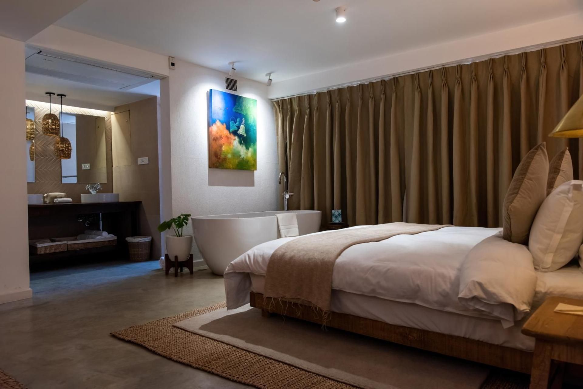 The Nanee Suites Room