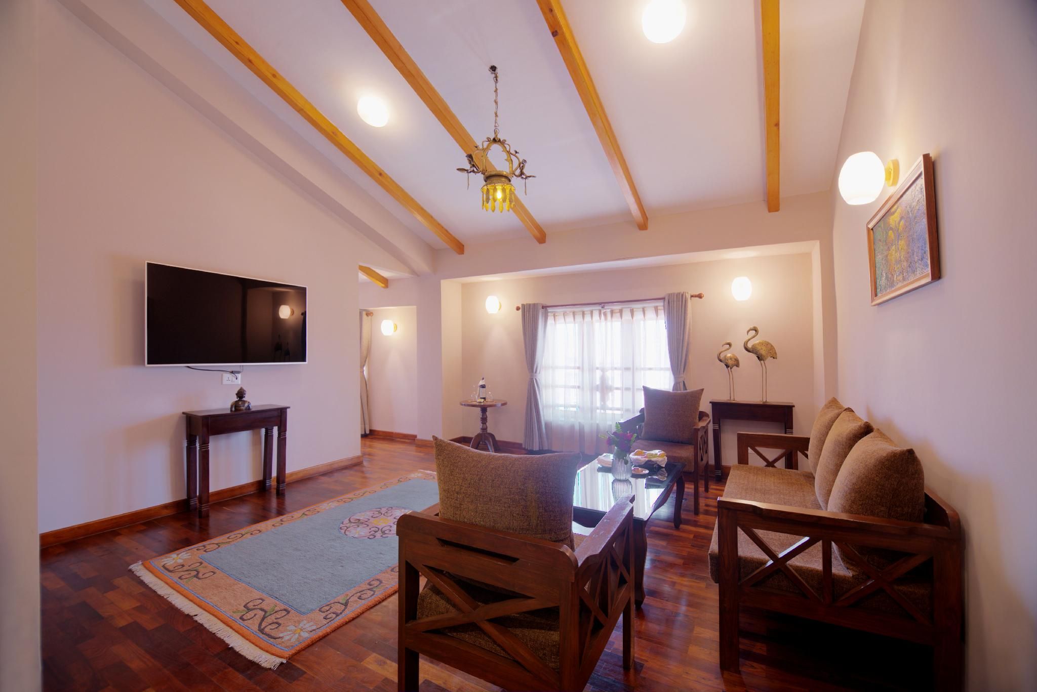 Hotel Bhadgaon King Suite Room 2