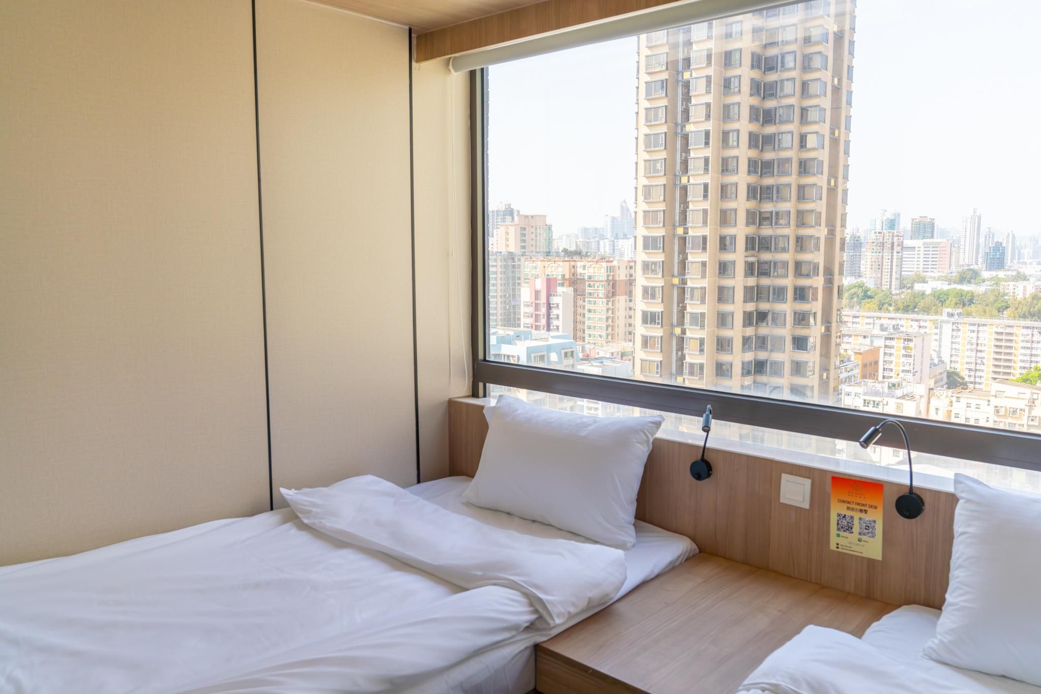 MIJ (KAI TAK) HOTEL Superior City View Twin Room