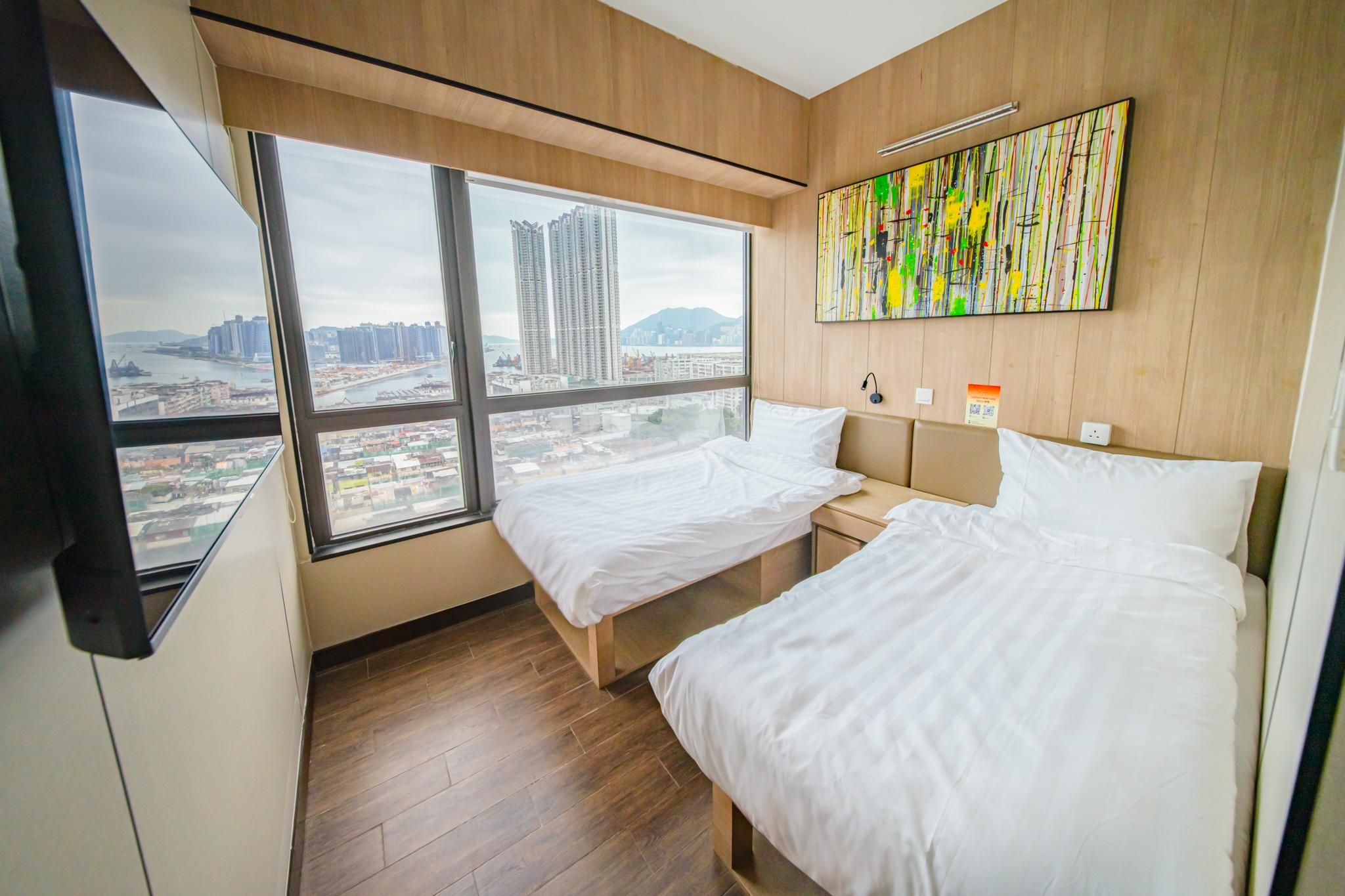 Deluxe Sea View Twin Room