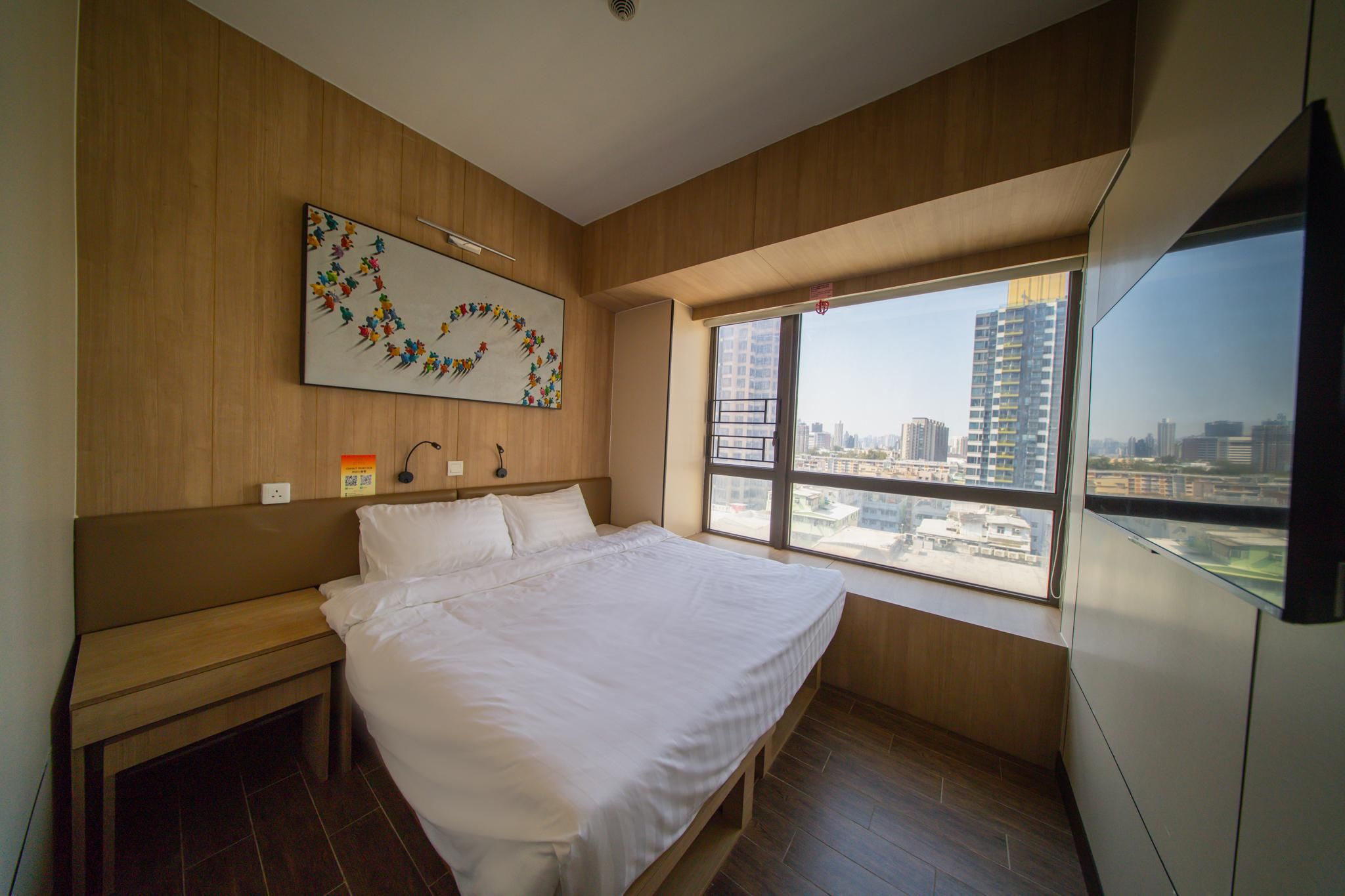 Superior City View Queen Room