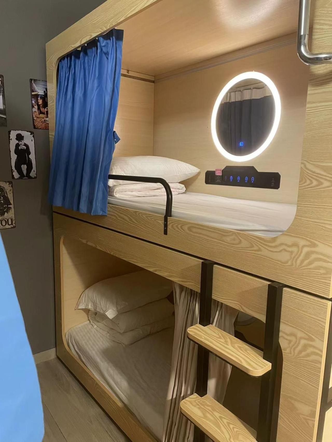 Bed in 10-Bed Mixed Dormitory Room