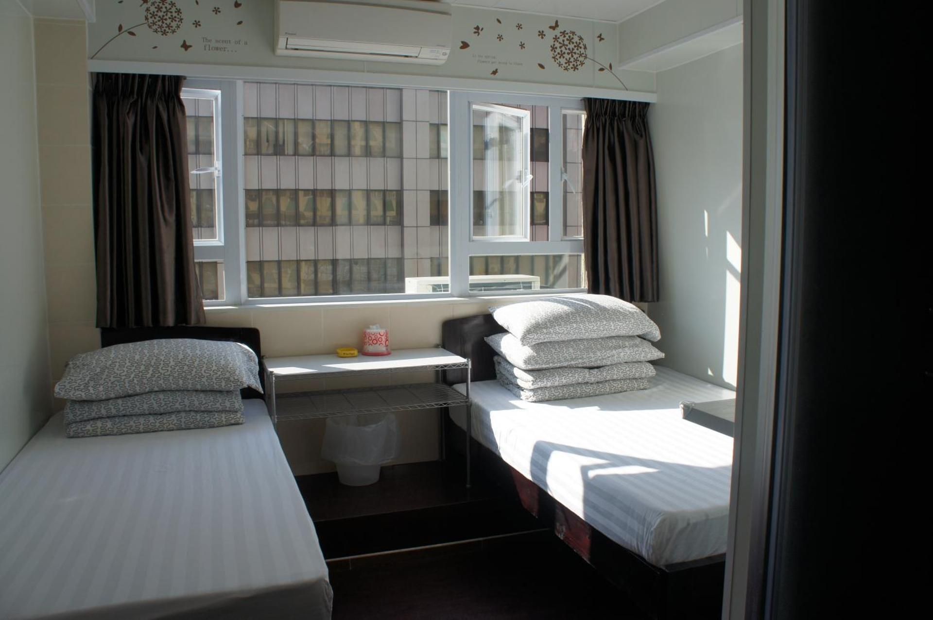 Basic Triple Room