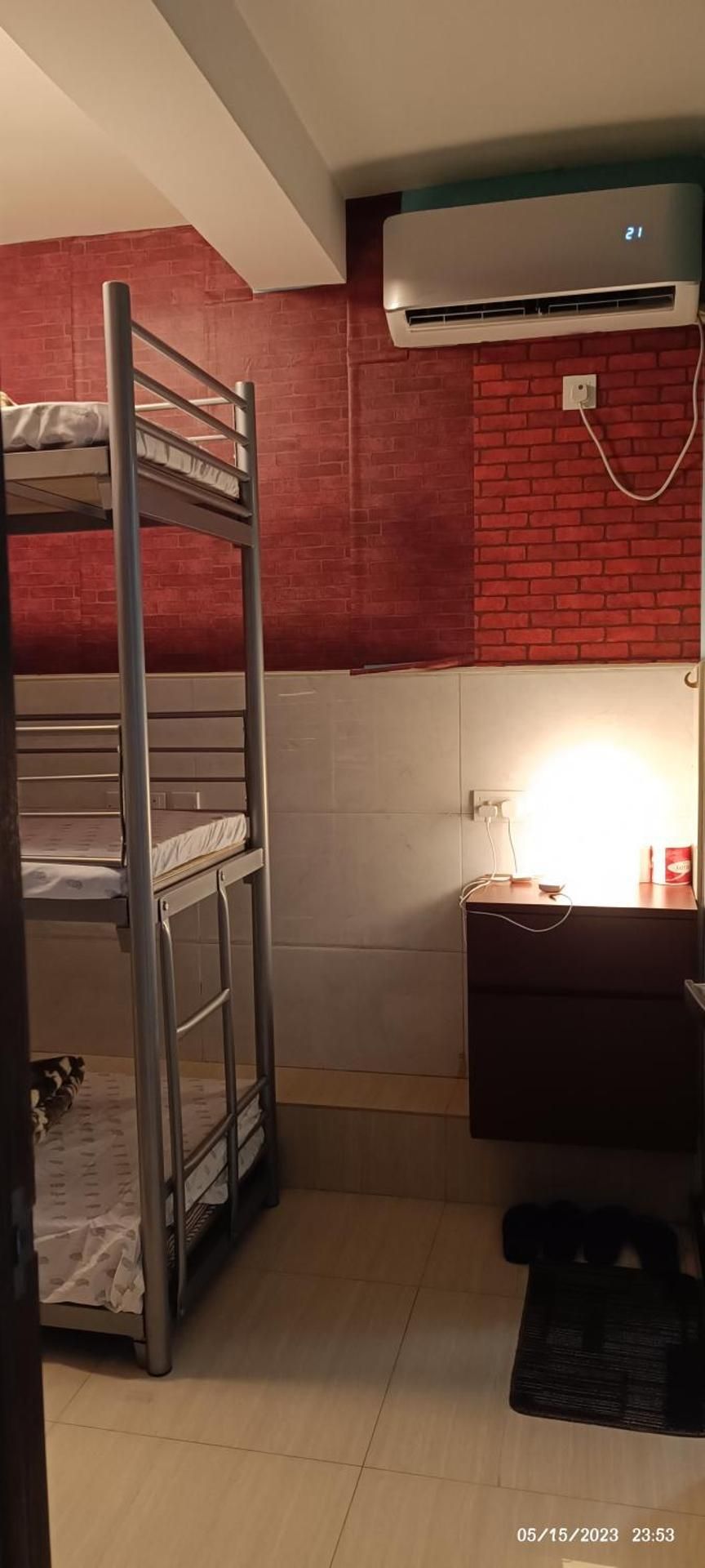 Single Bed in Mixed Dormitory Room