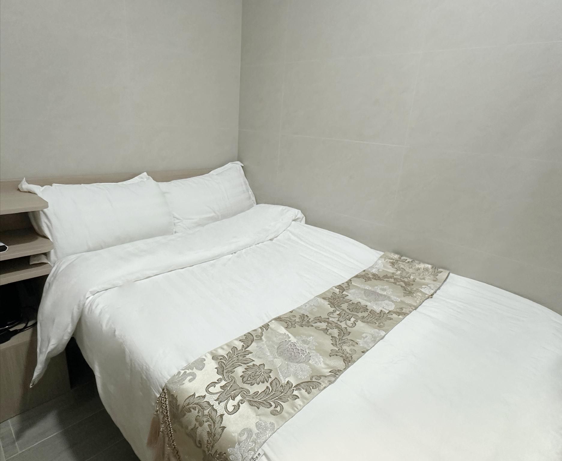 Sunny Joy Guest House Double Room