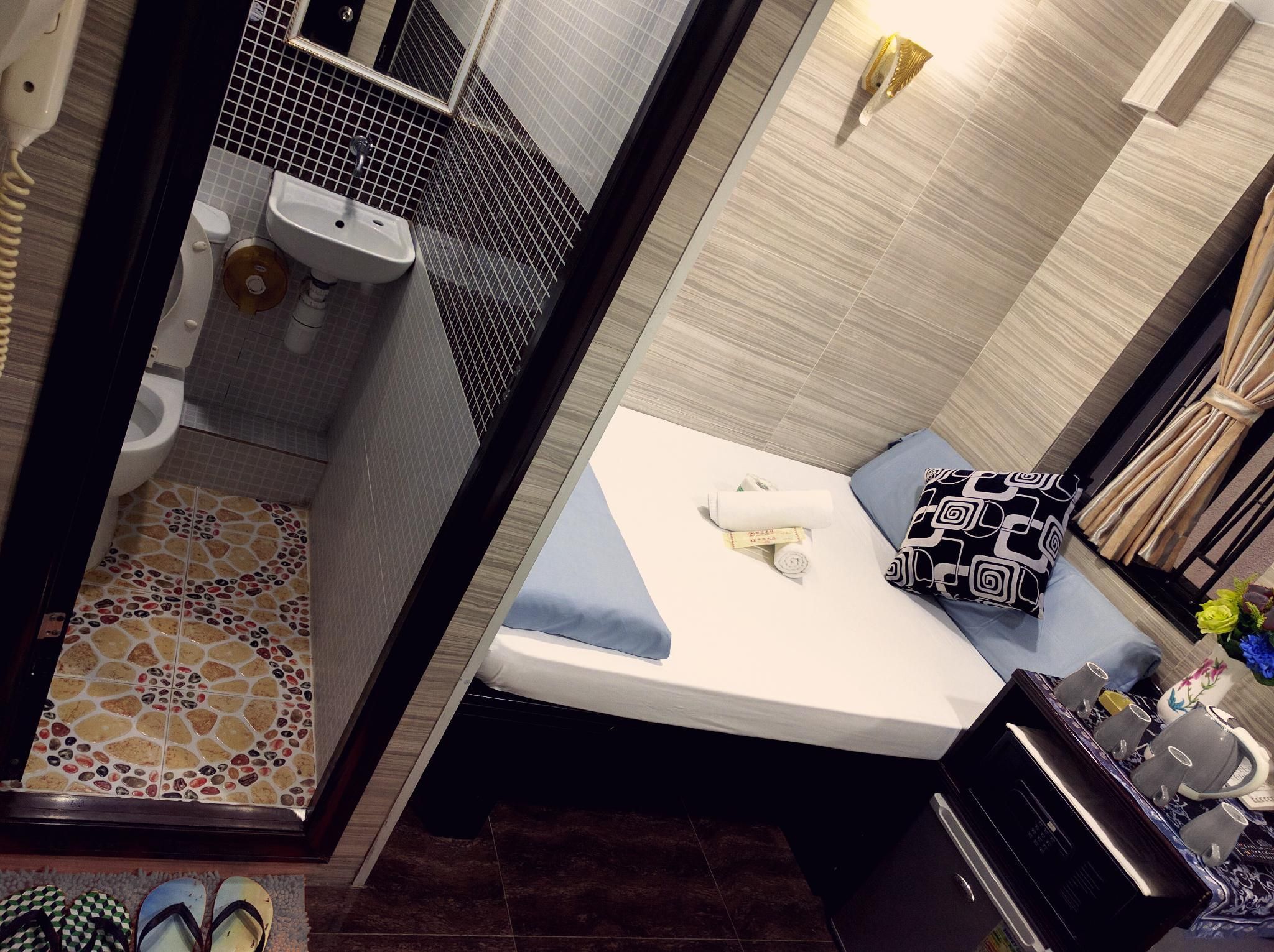 Single - Private Bathroom