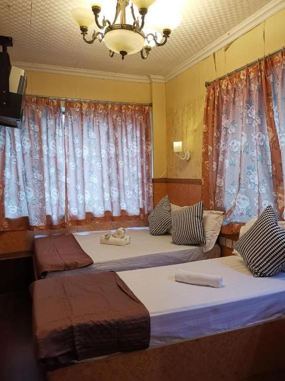 Budget Triple Room