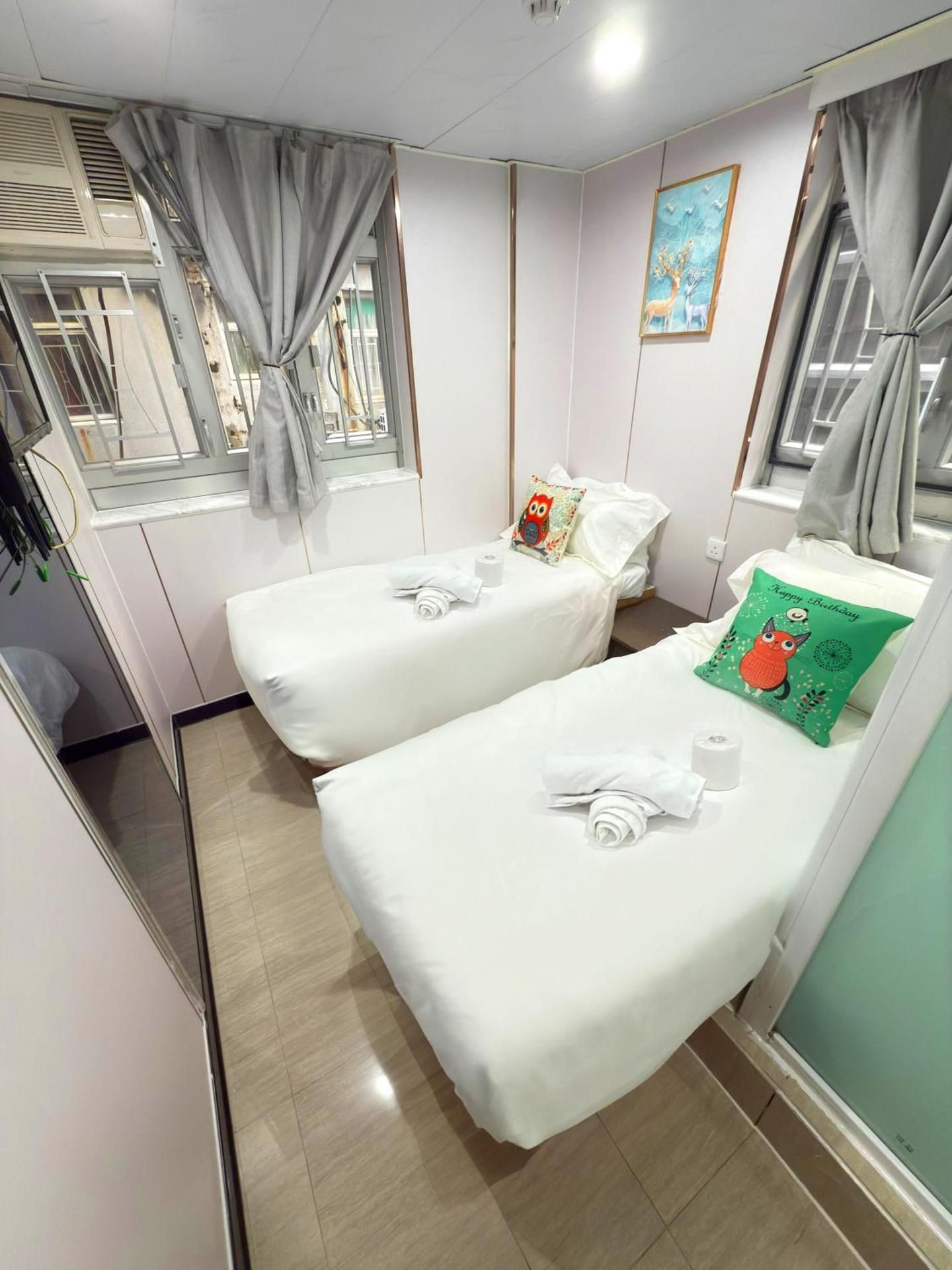 Standard Twin Room