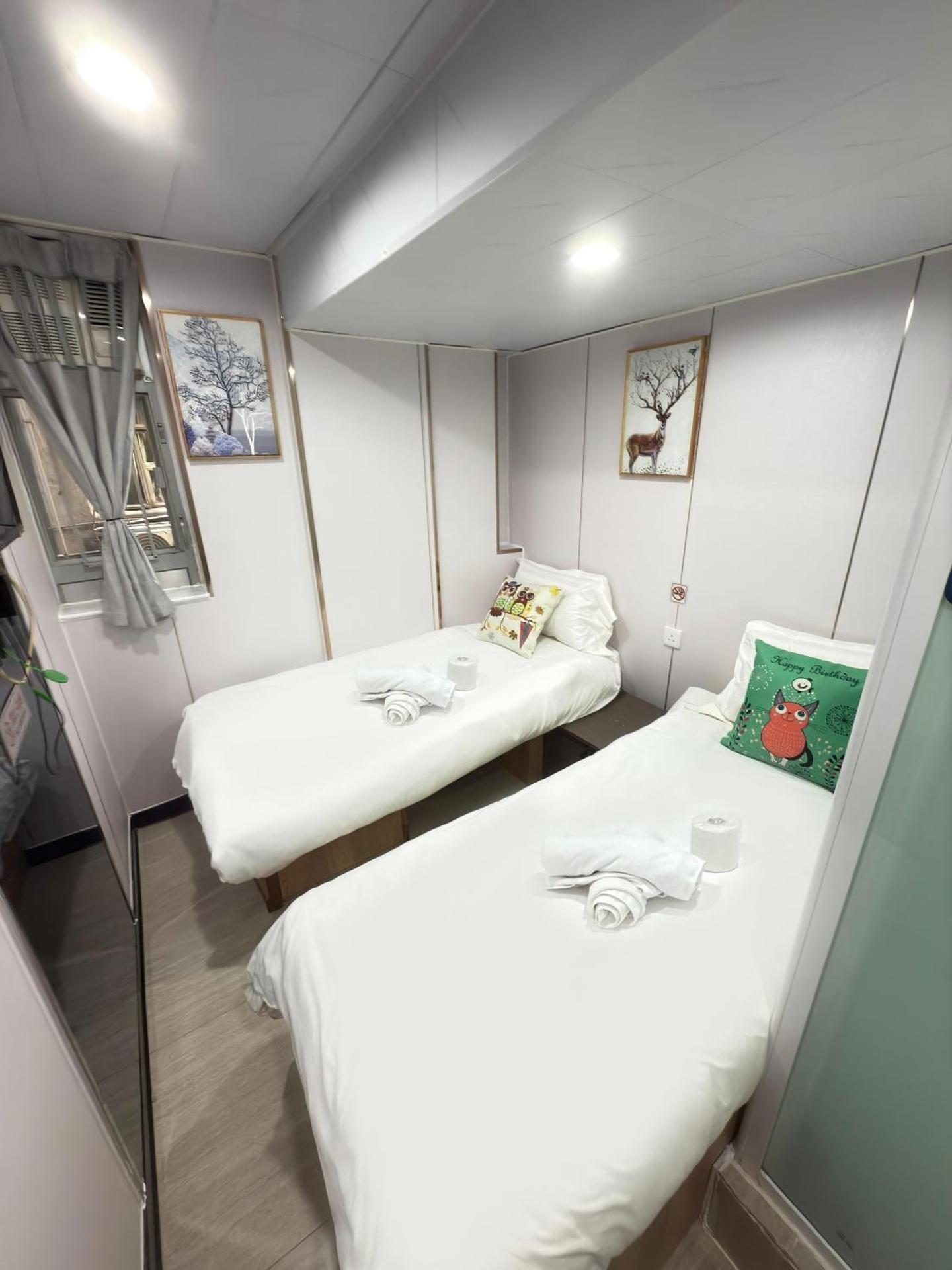 Standard Twin Room