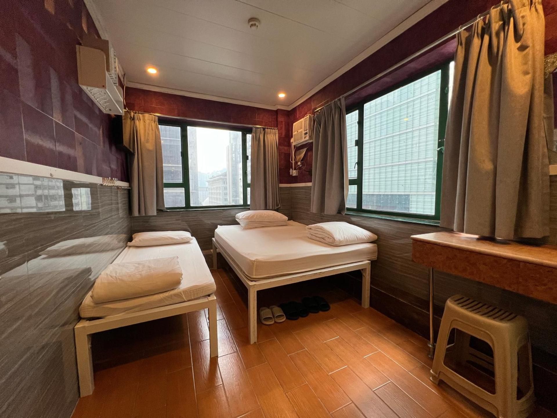 Triple Room