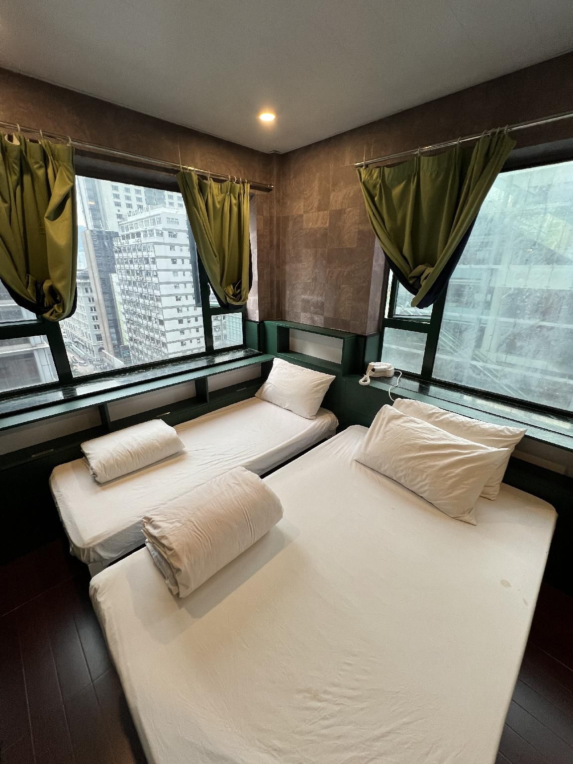 Triple Room - Non-Smoking