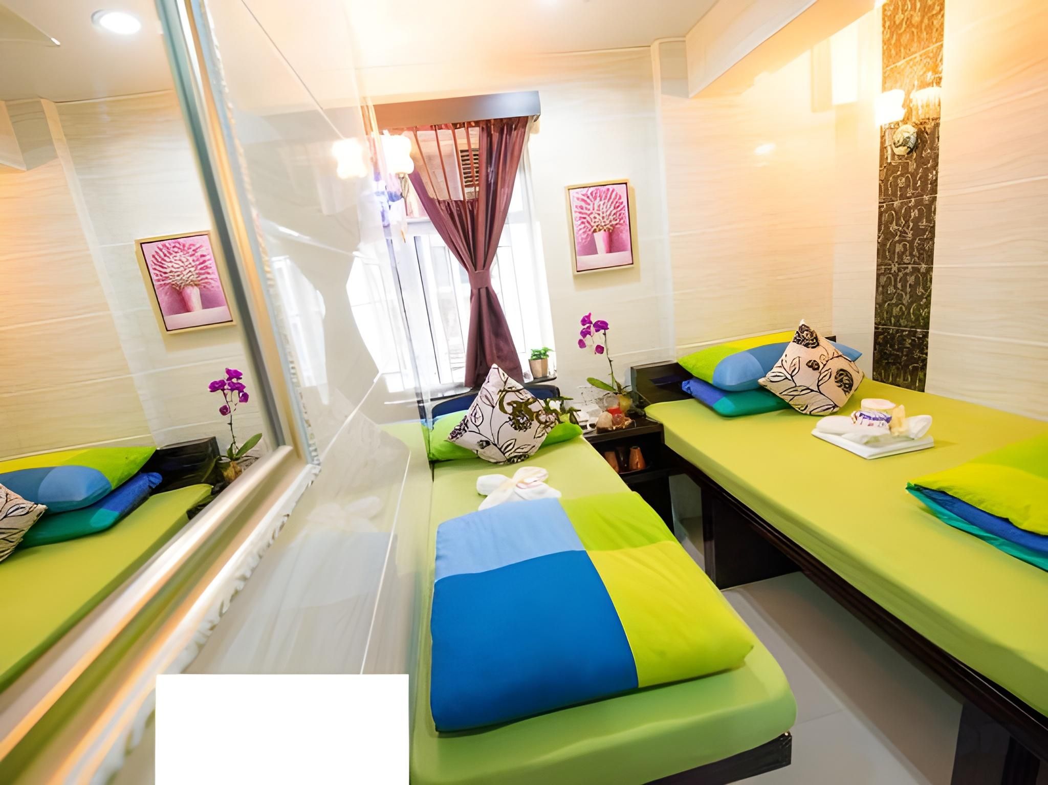 Triple Room