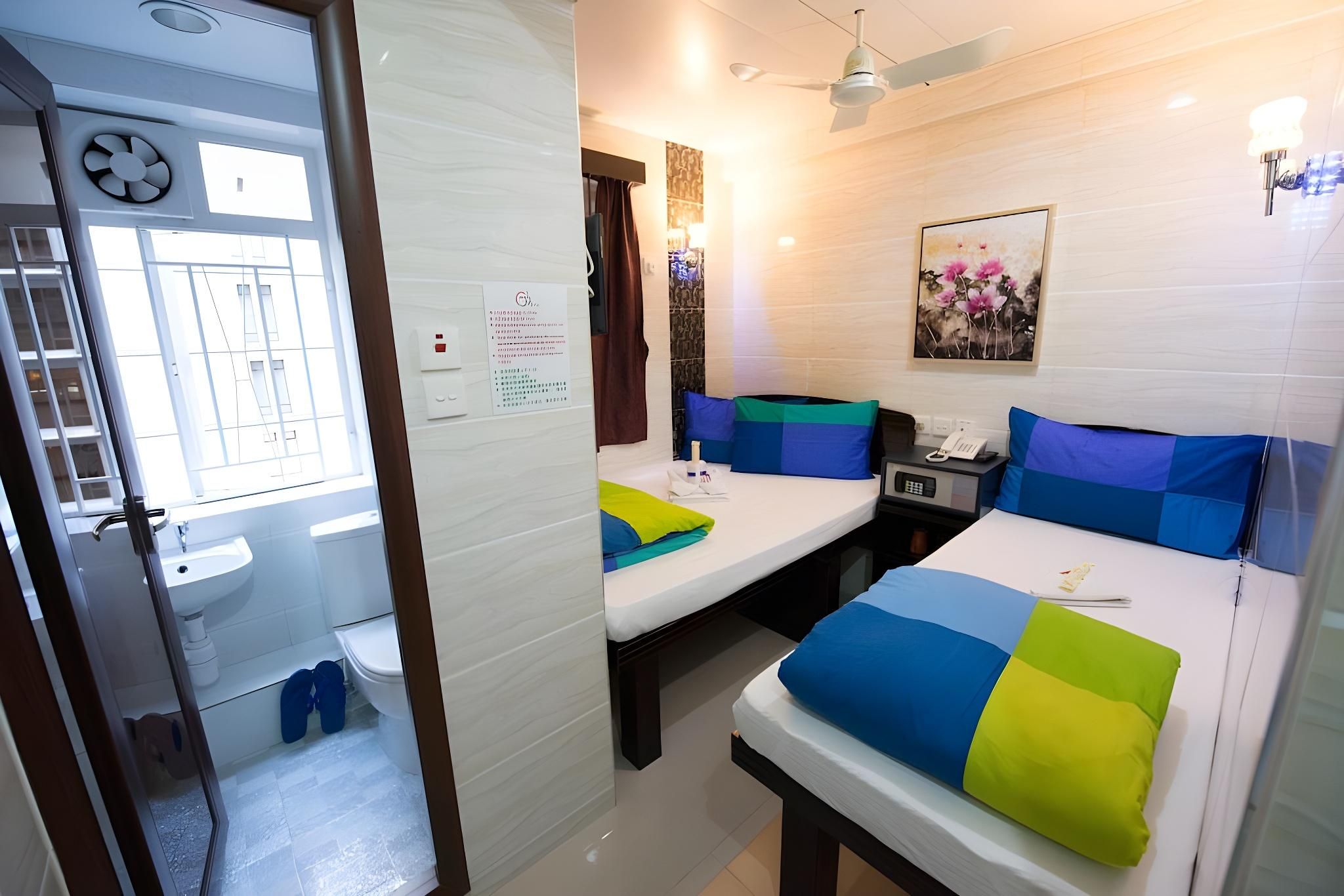 Triple Room