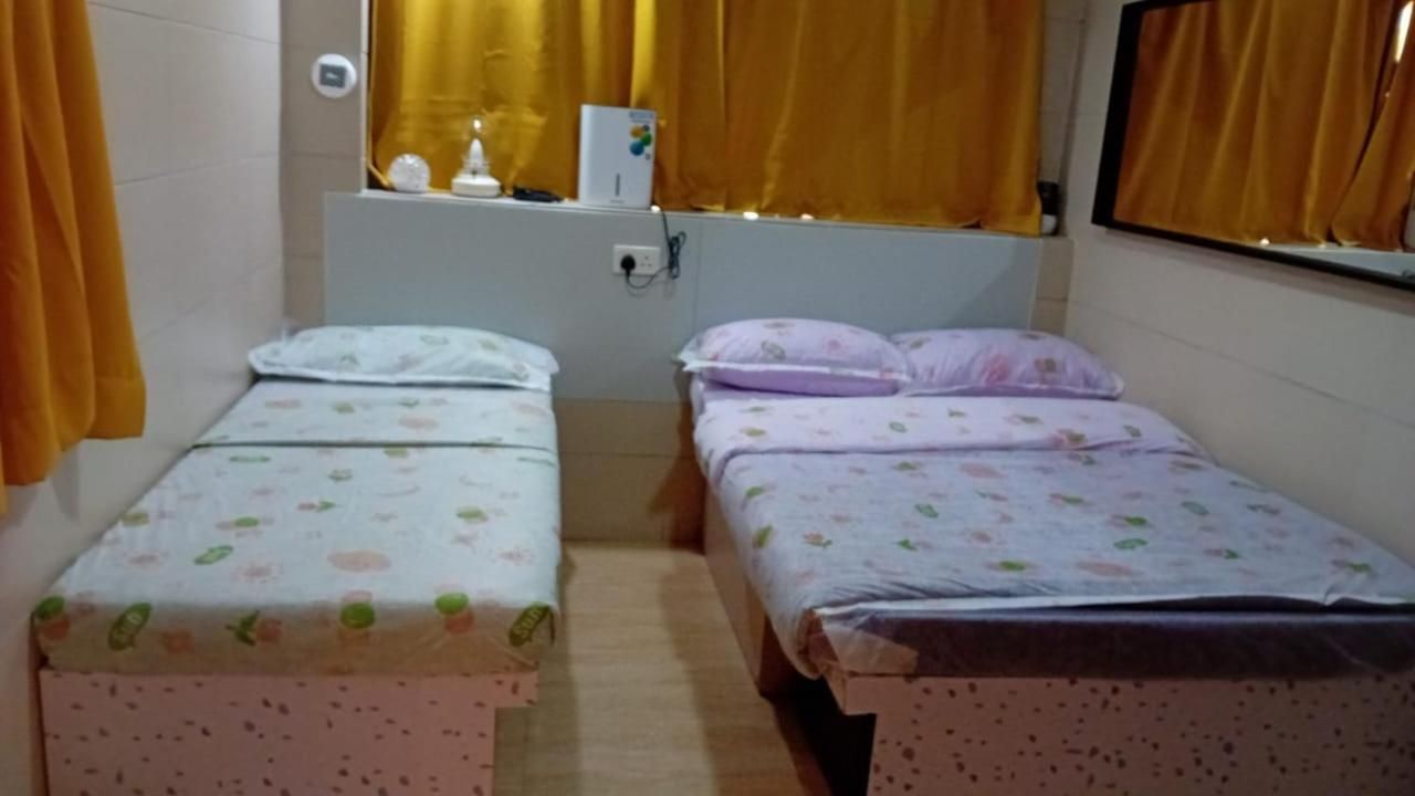 Triple Room with Private Bathroom