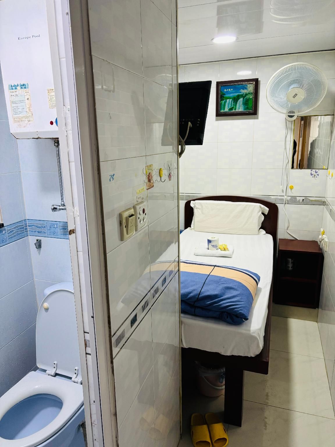 Single Room with Bathroom