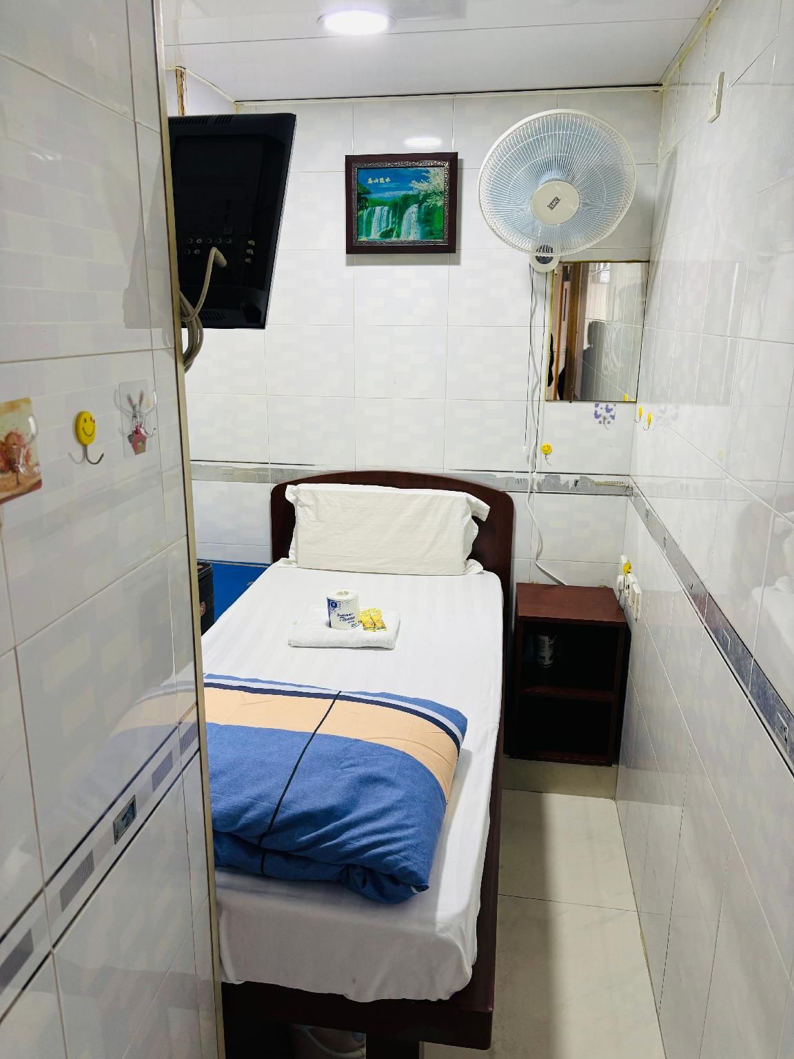 Single Room with Bathroom