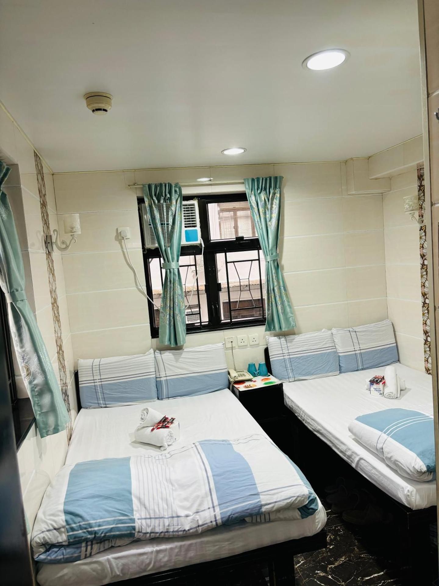 Triple Room with Private Bathroom