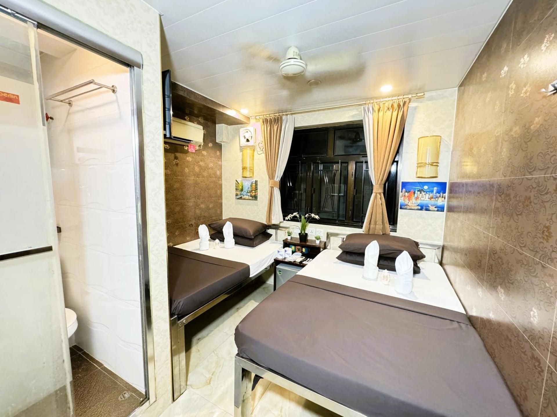 Standard Family Room