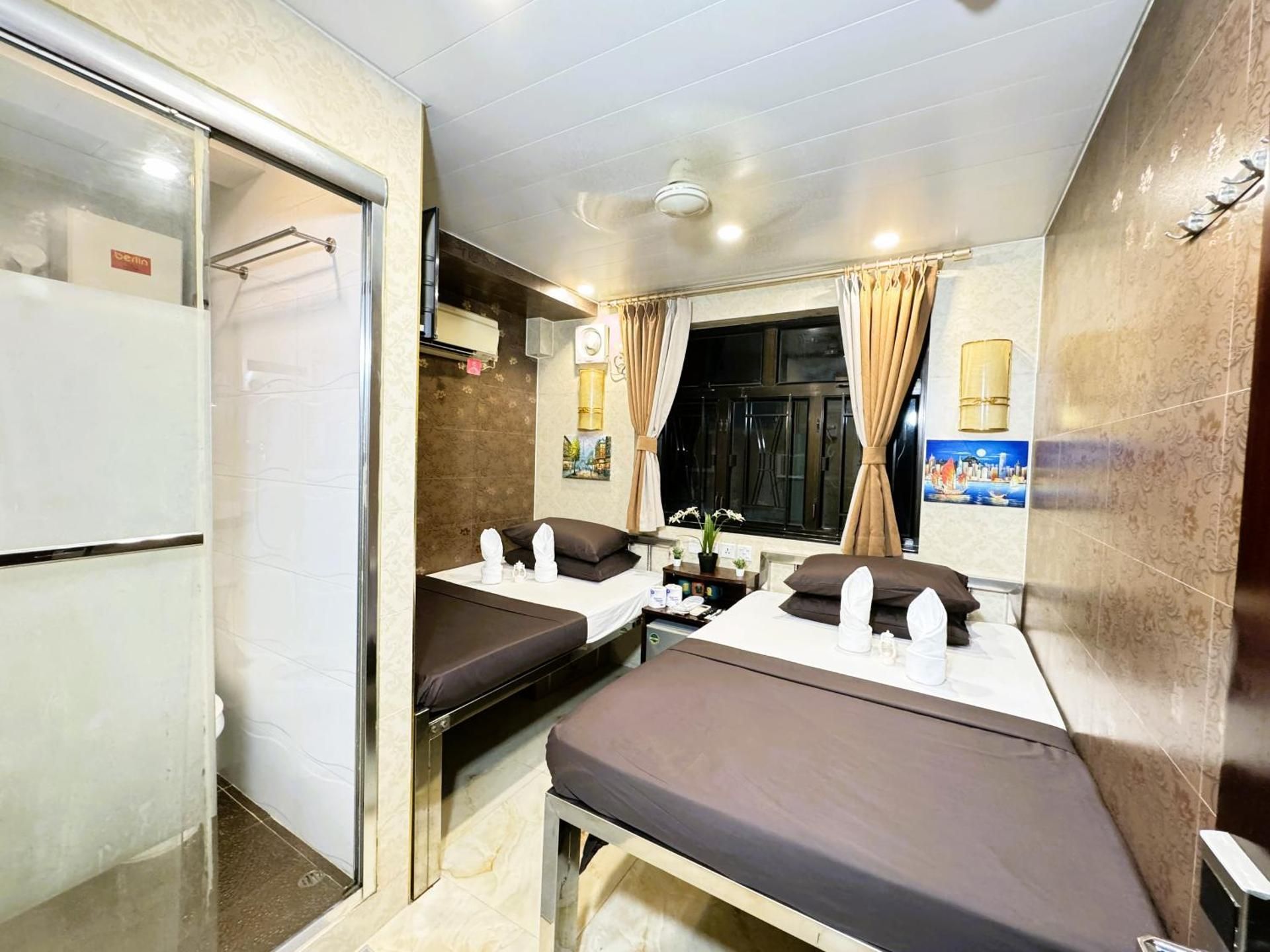 Standard Family Room