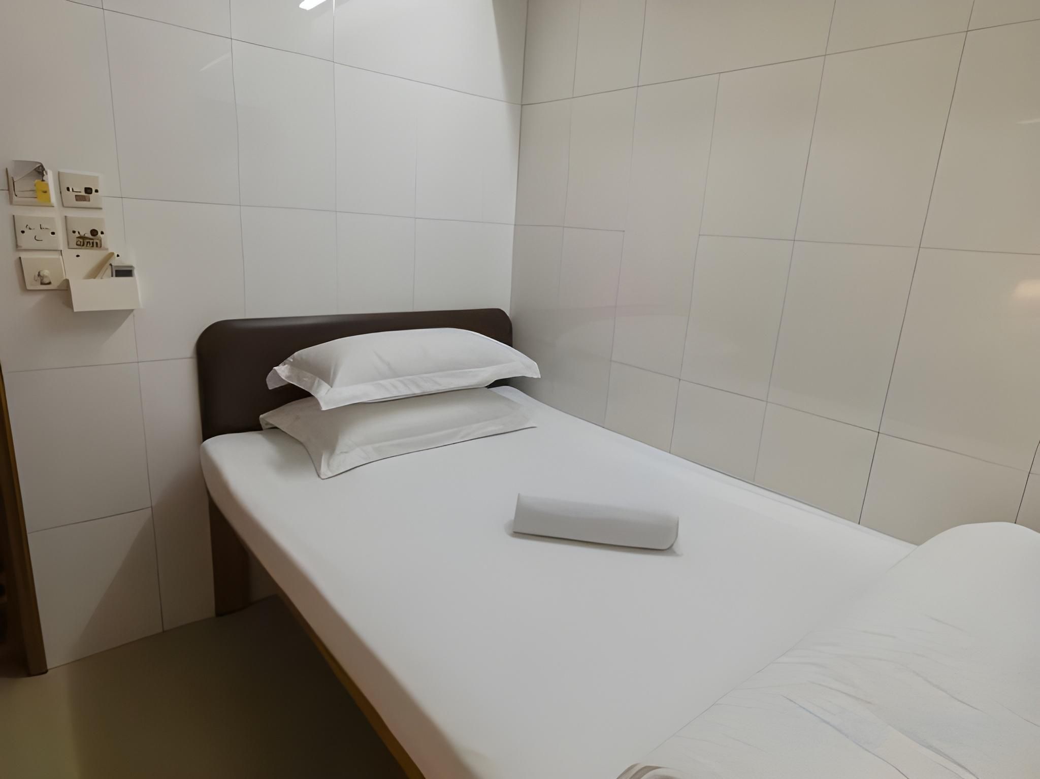 Economy Single Room (Shared bathroom) - Non-Smoking