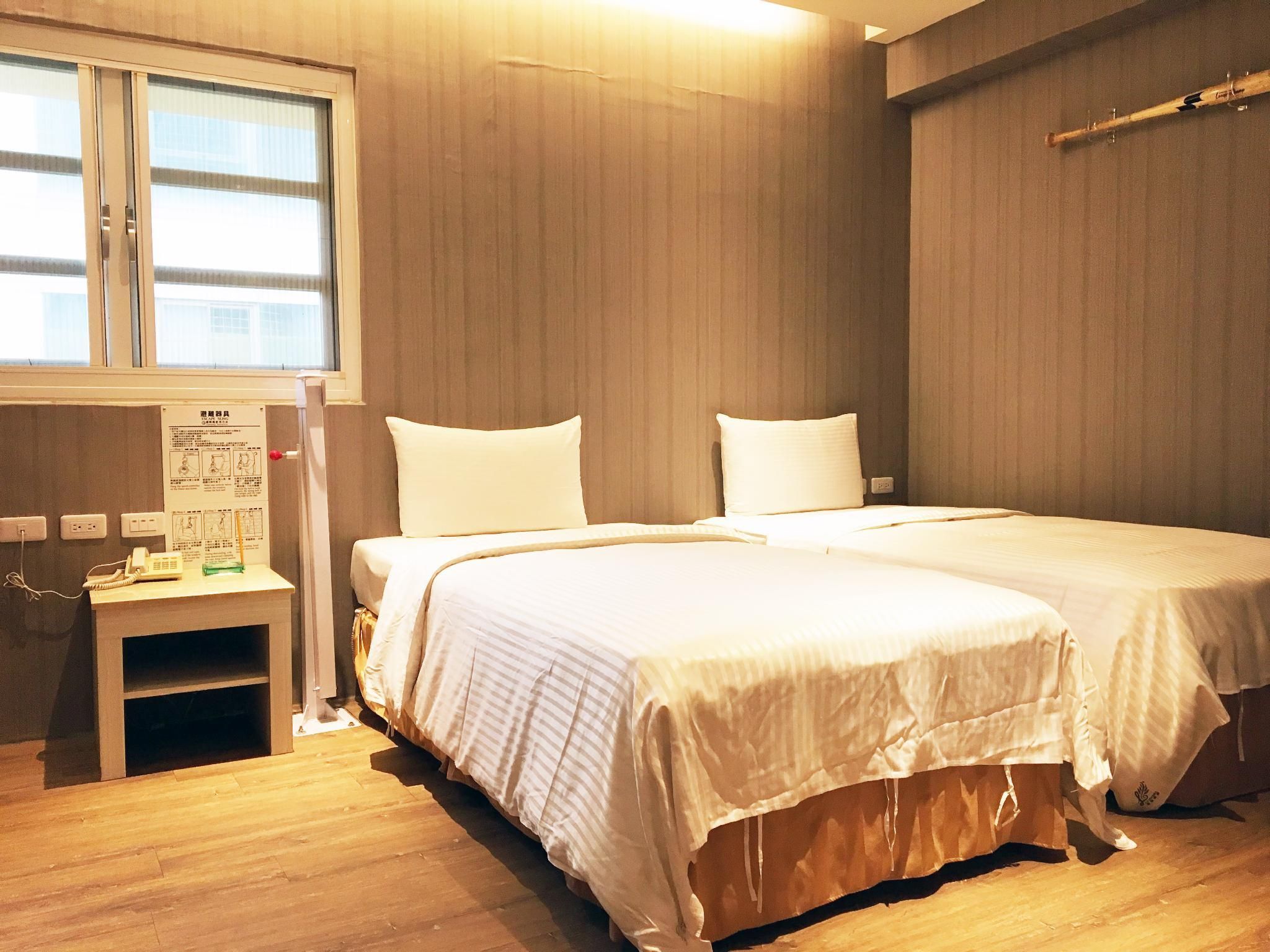 Superior Twin Room