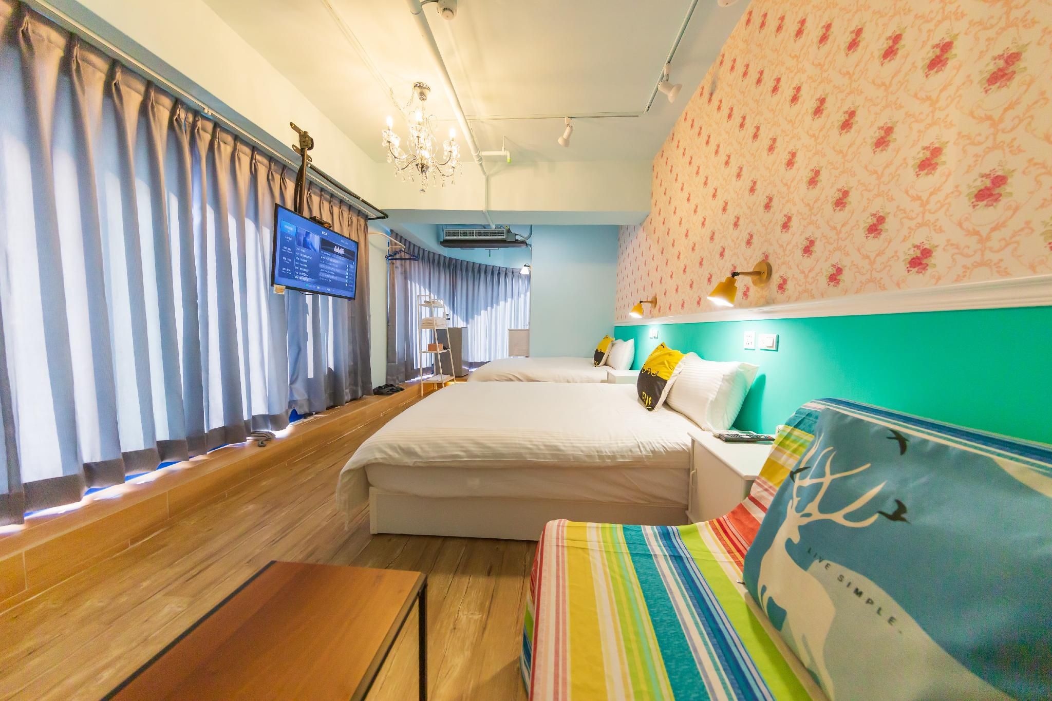 Superior Quadruple Room with Balcony