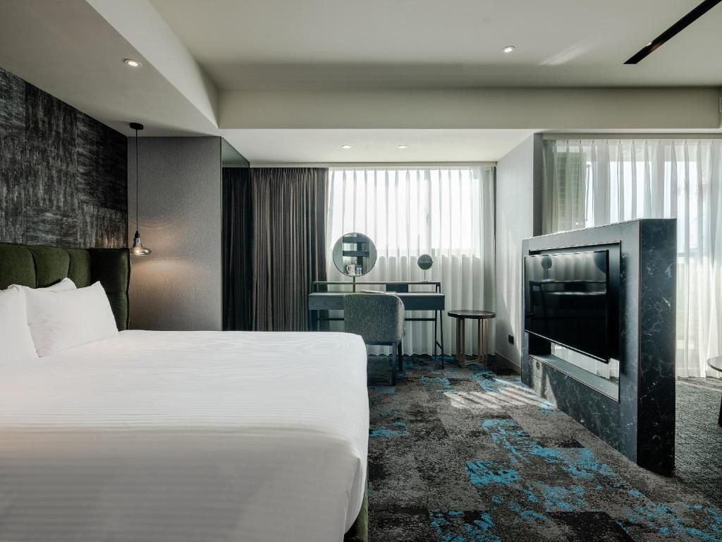 Grand Executive Suite