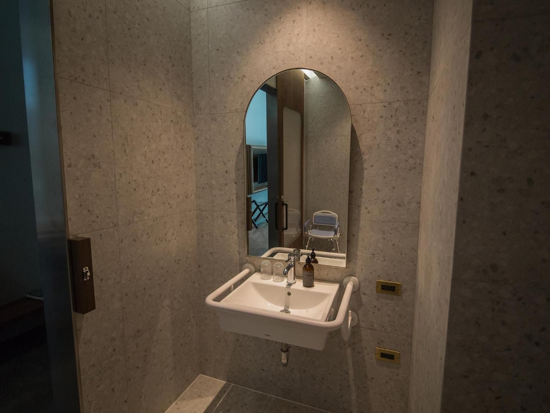 PAPO'A HARBOR HOTEL Barrier Free Room - Accessible 3