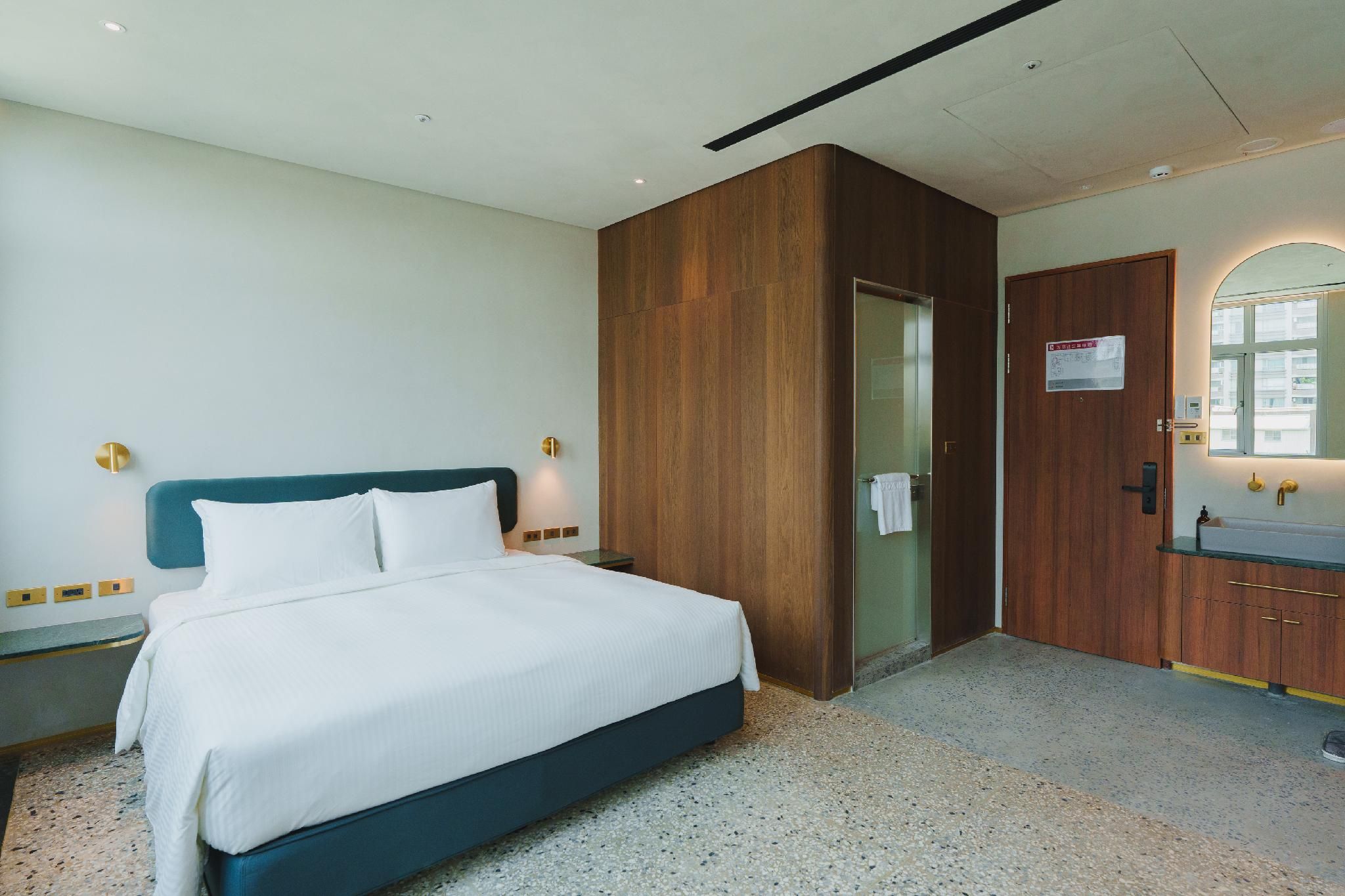 PAPO'A HARBOR HOTEL Superior Plus Room