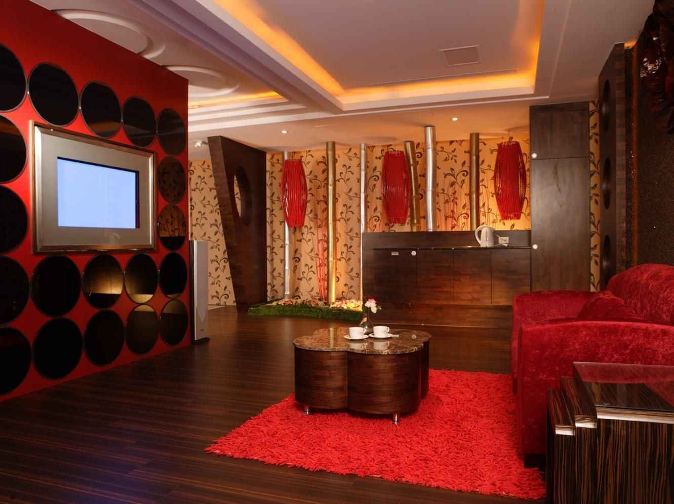 Luxury Suite