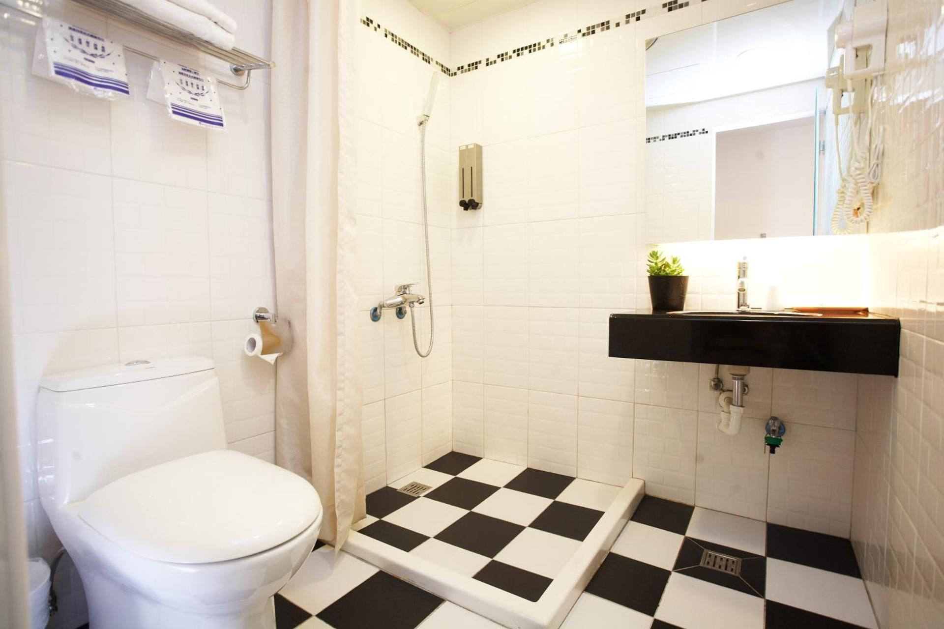 Jin Bao Hotel Double Room 3