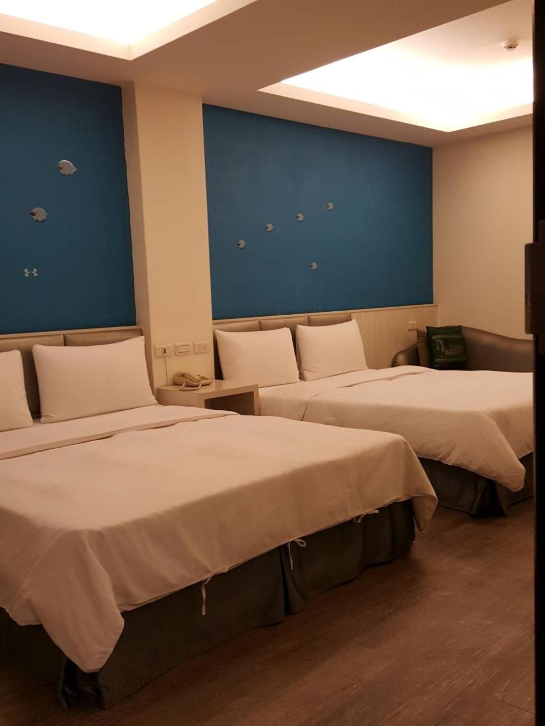 Jin Bao Hotel Quadruple Room for 4 People - Non-Smoking
