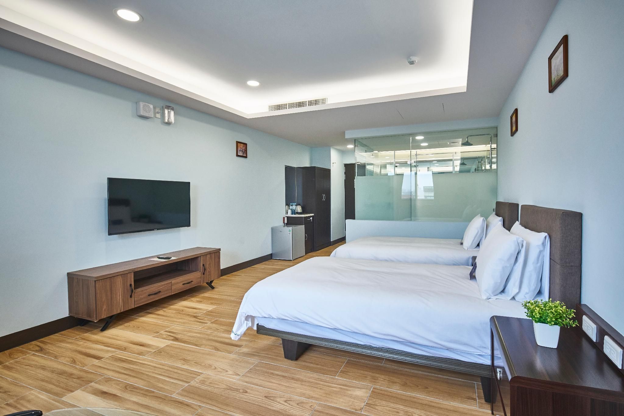 Menippe Hotel