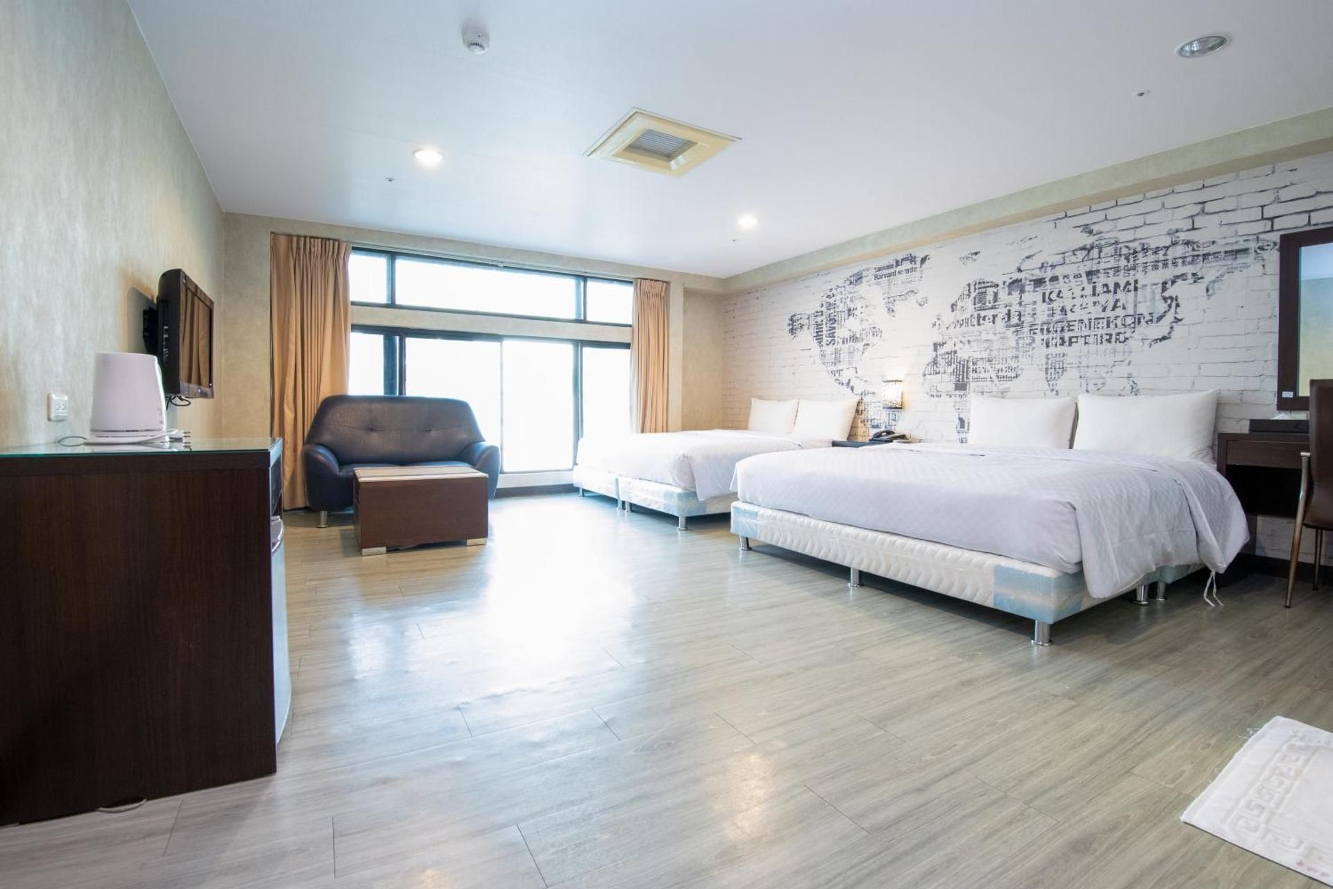 Quadruple Room with Bathroom