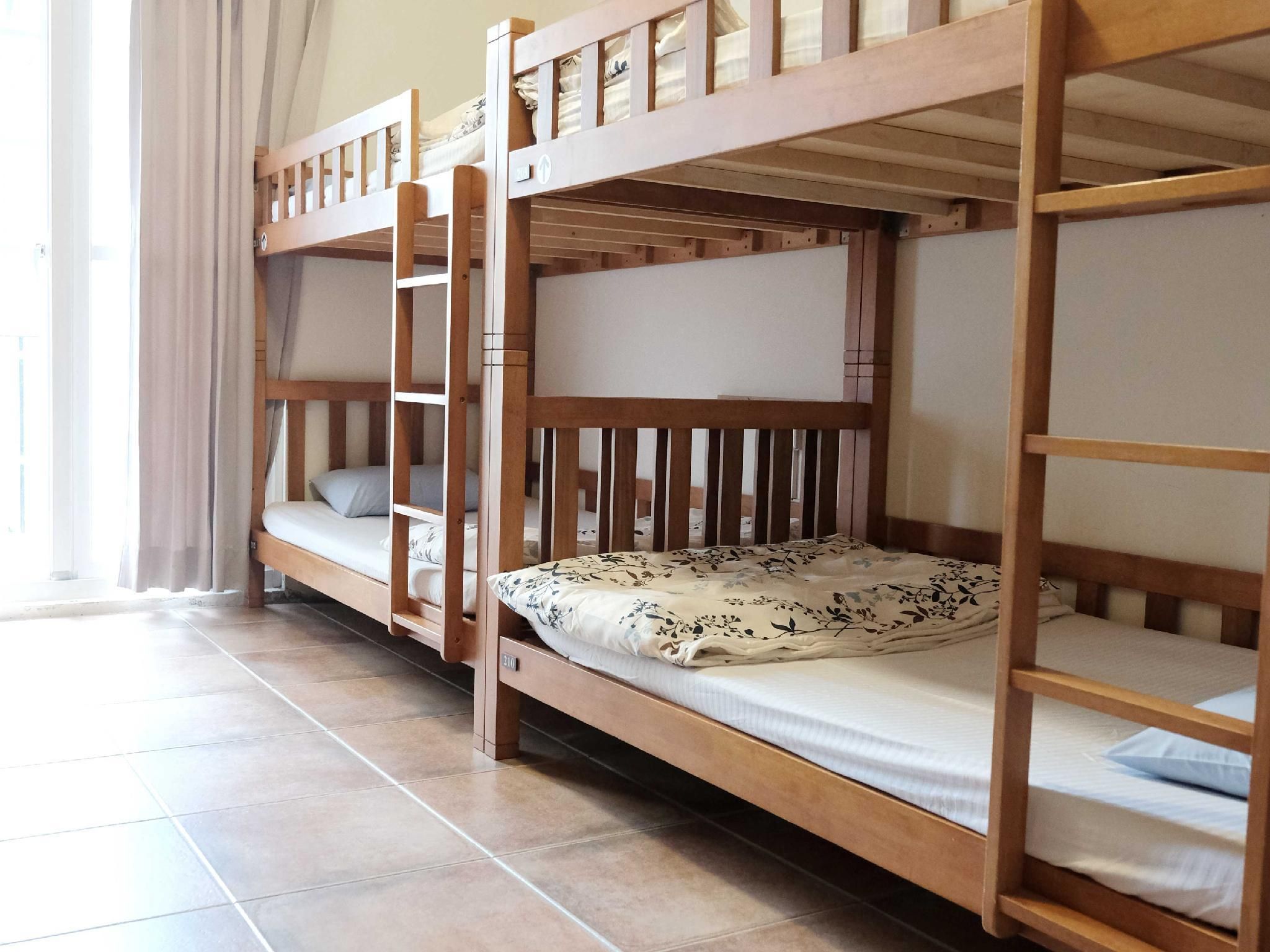 Dormitory Style Room for 4 with Shared Bathroom