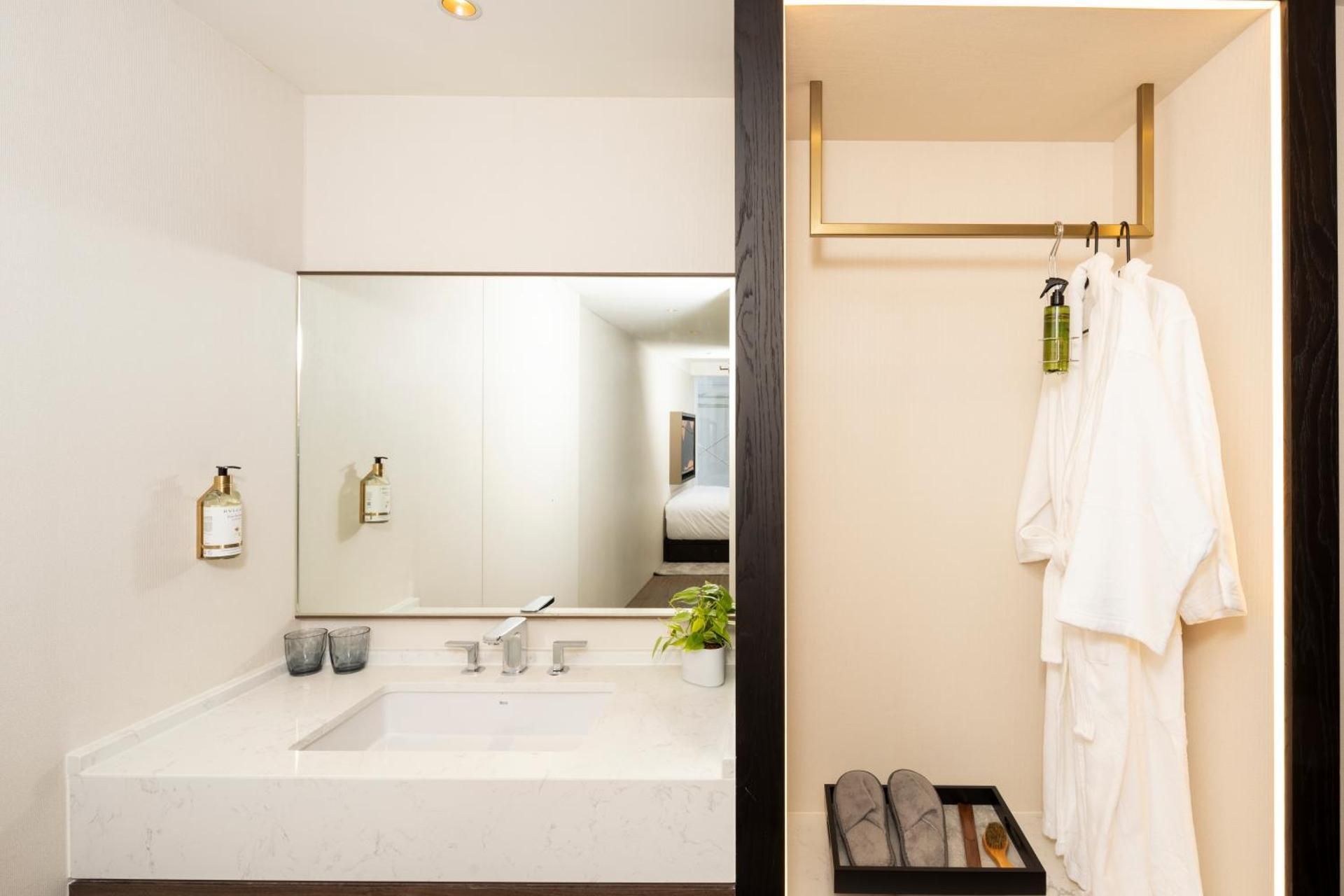 VOYAGE KAOHSIUNG BY COSMOS OASIS Cosy Double 2