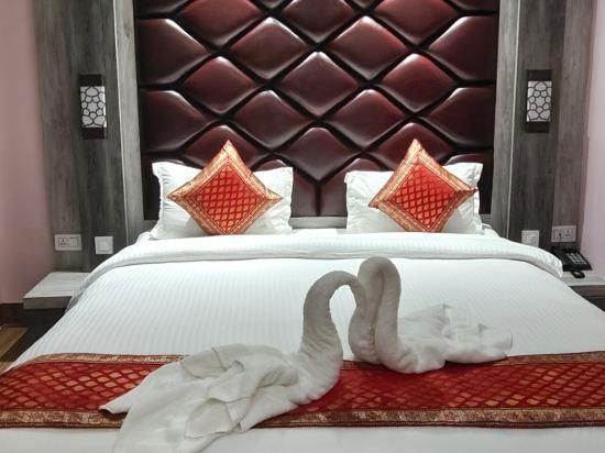 HOTEL CITY PARK PVT. LTD. Deluxe Single Room 3