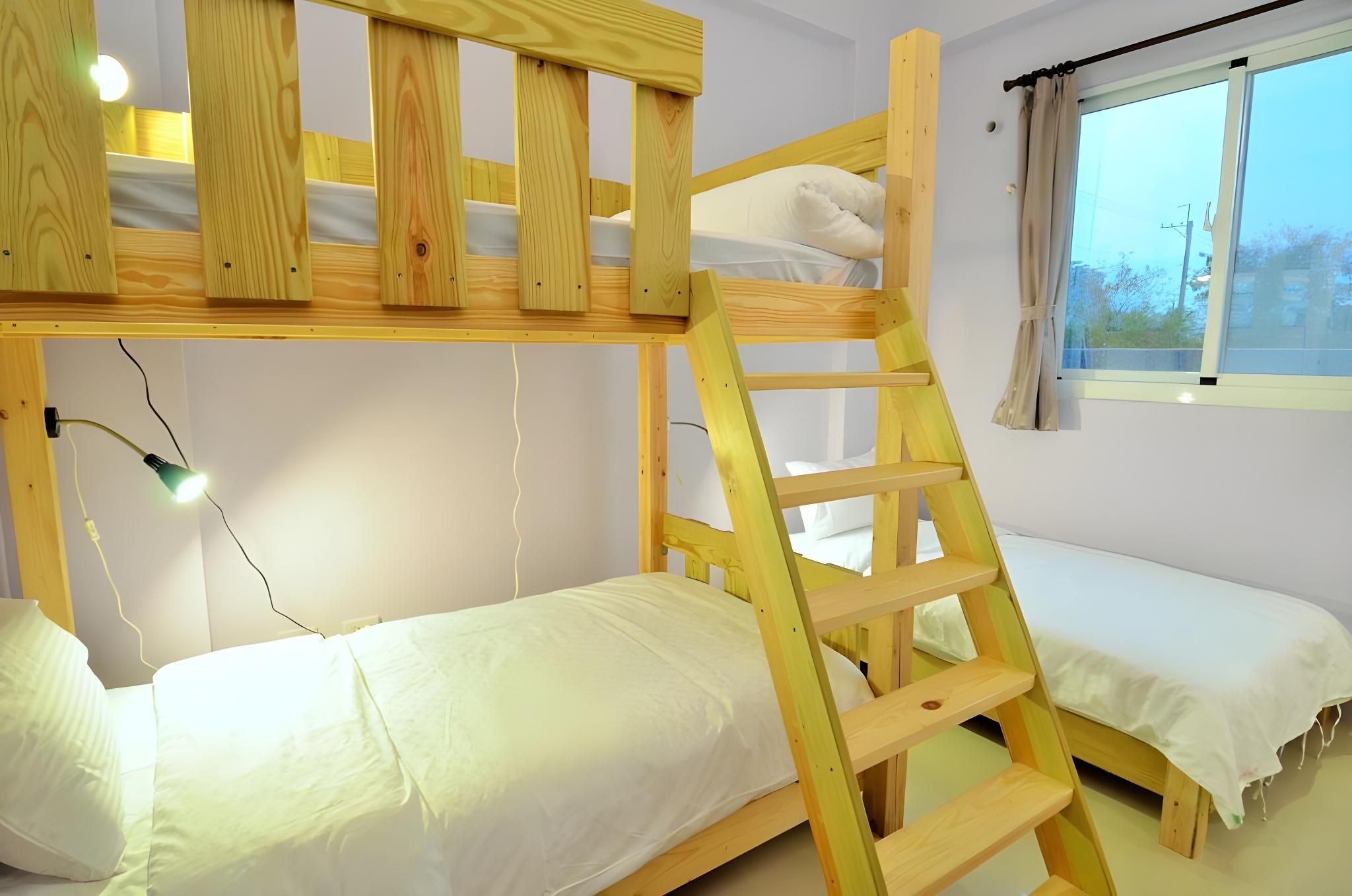 Triple Room with Private Bathroom